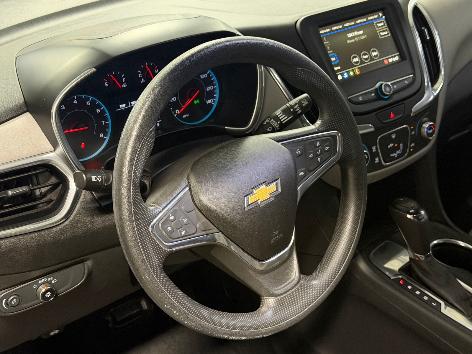 Thumbnail: 2019 Chevrolet Equinox - 5