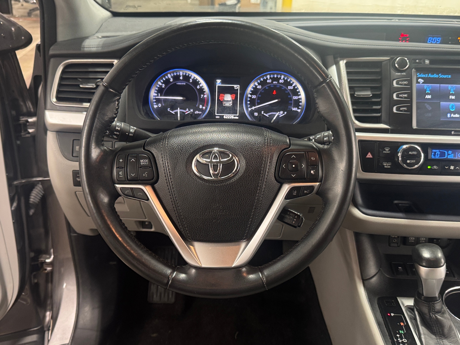 Thumbnail: 2018 Toyota Highlander - 4