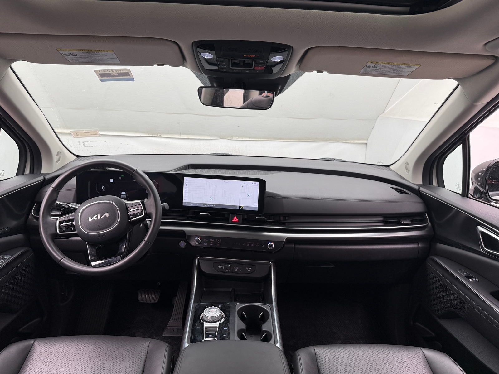 Thumbnail: 2025 Kia Carnival - 2