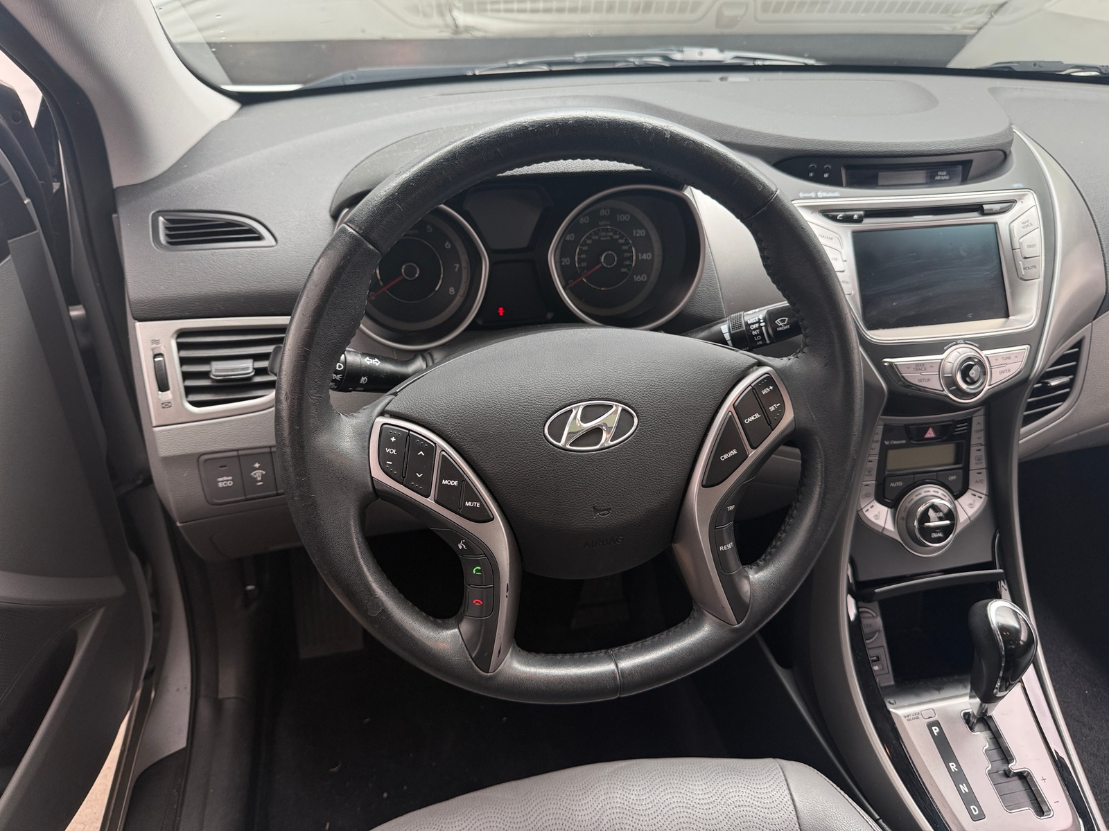 Thumbnail: 2013 Hyundai Elantra - 4