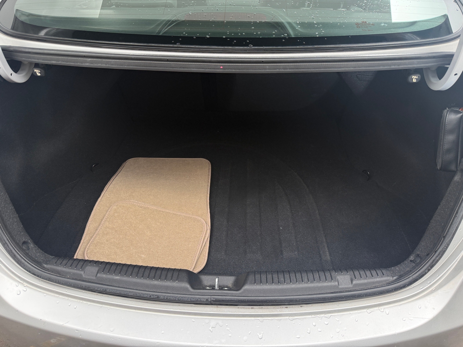 Thumbnail: 2013 Hyundai Elantra - 6