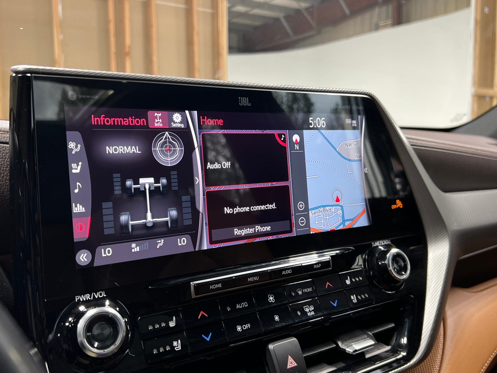 Thumbnail: 2021 Toyota Highlander - 3