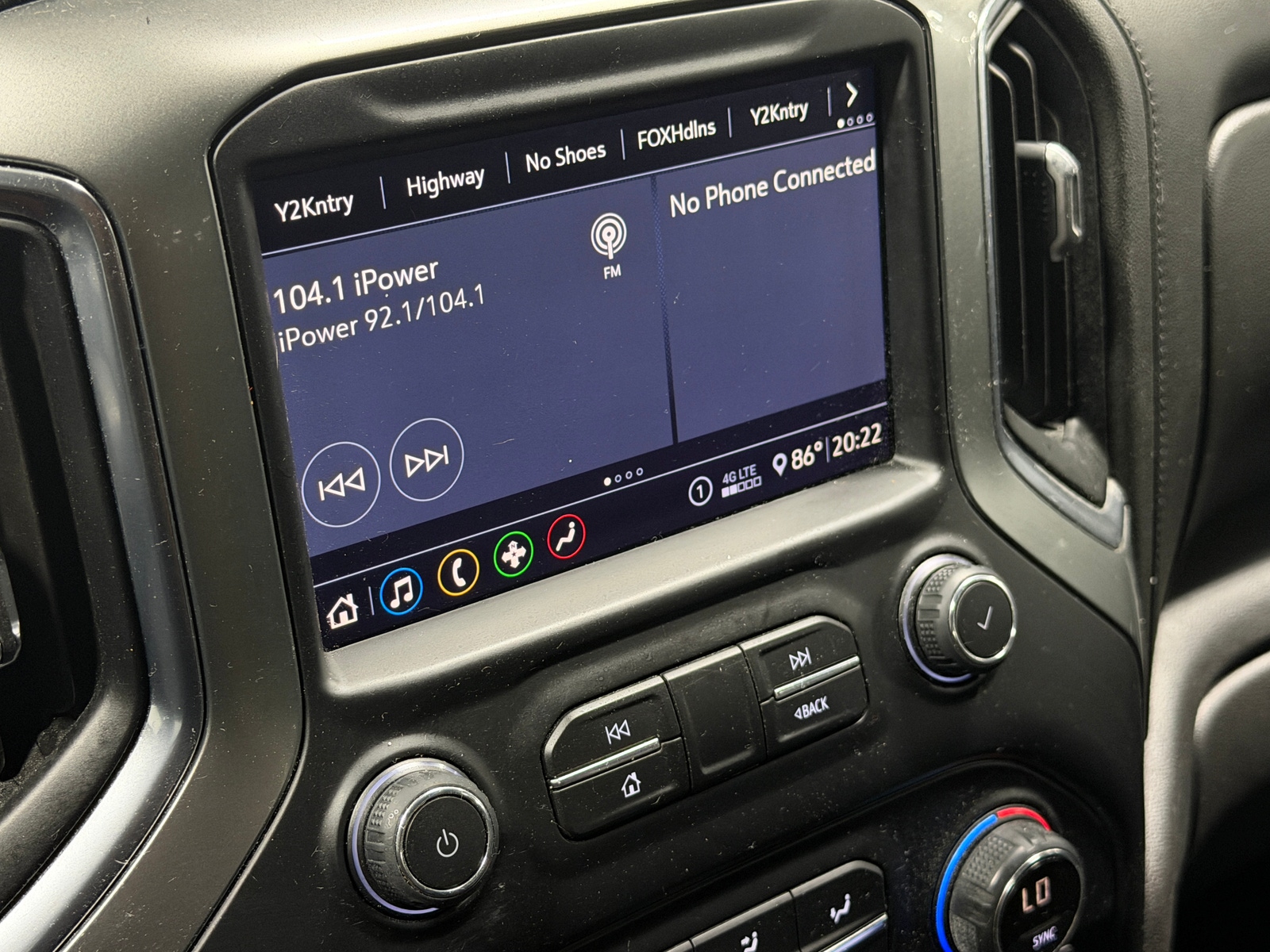 Thumbnail: 2020 Chevrolet Silverado 1500 - 4