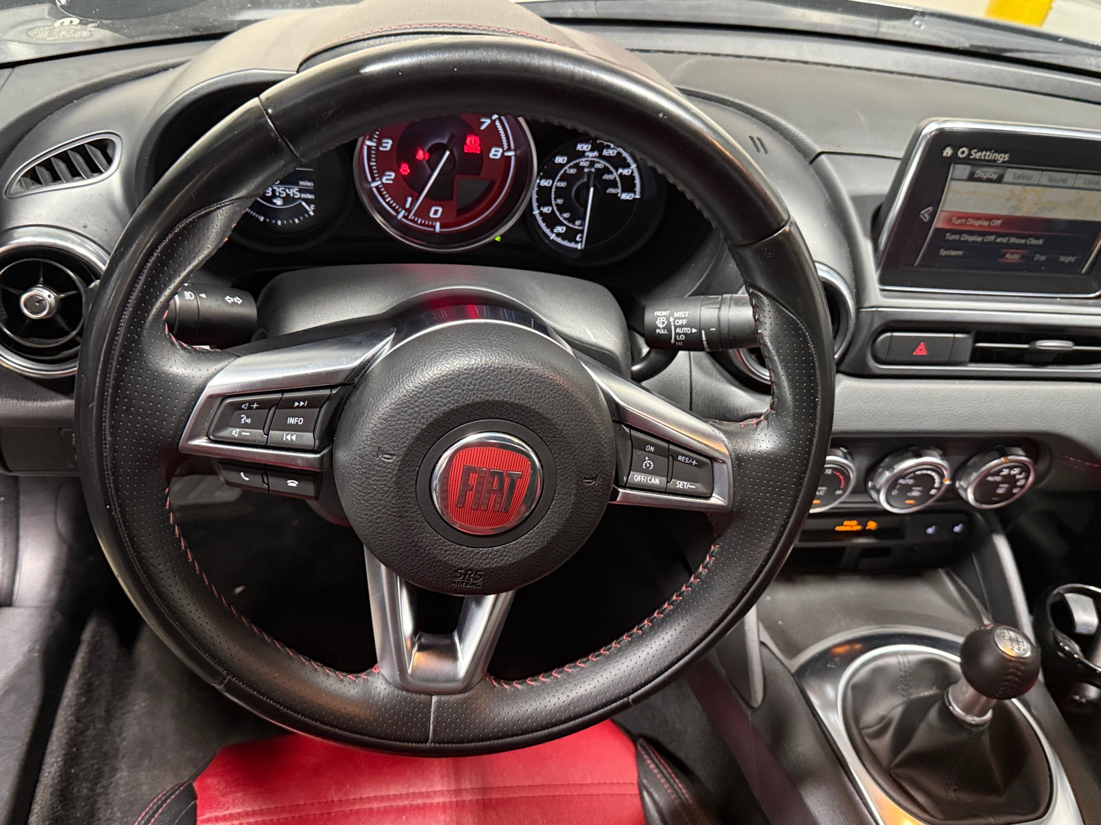 Thumbnail: 2018 Fiat 124 Spider - 4
