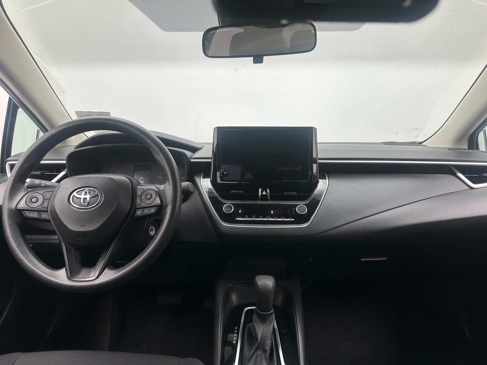 Thumbnail: 2025 Toyota Corolla - 3