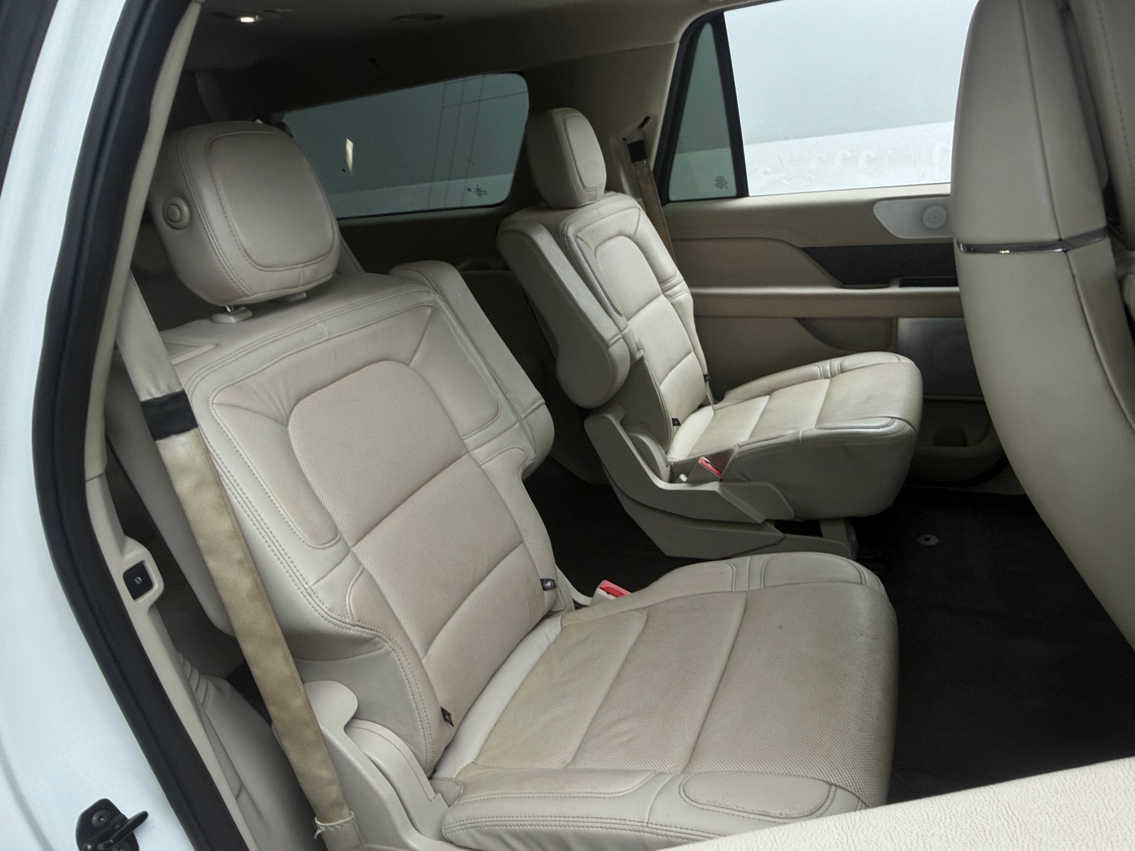 Thumbnail: 2020 Lincoln Navigator L - 5