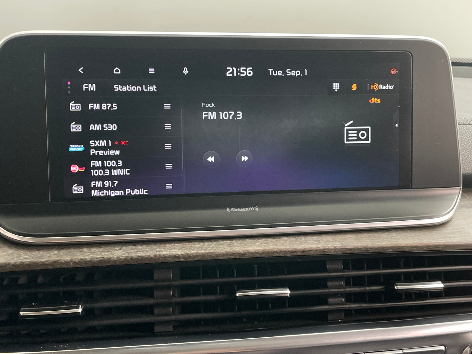 Thumbnail: 2021 Kia Telluride - 3