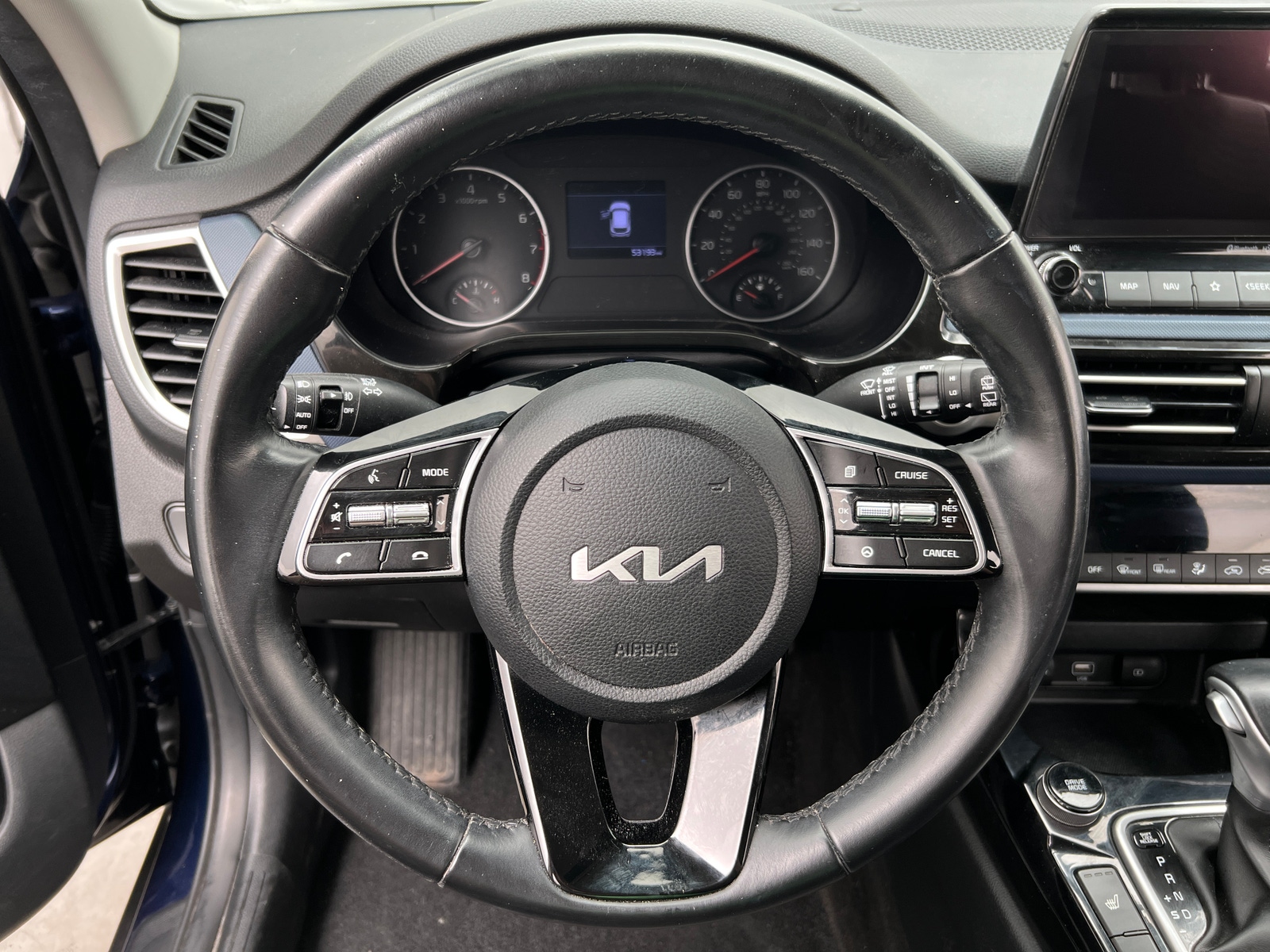 Thumbnail: 2022 Kia Seltos - 4