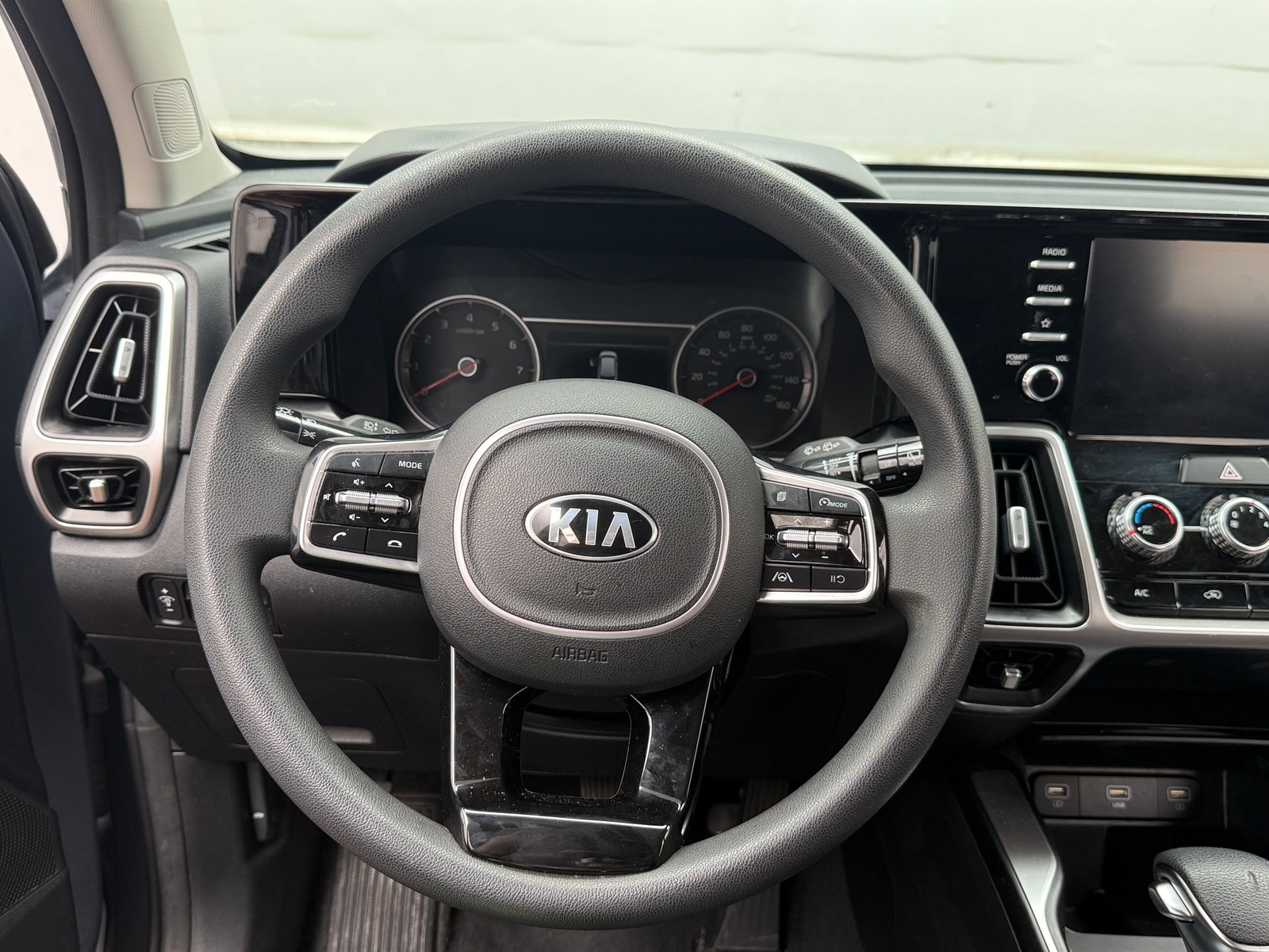Thumbnail: 2021 Kia Sorento - 5