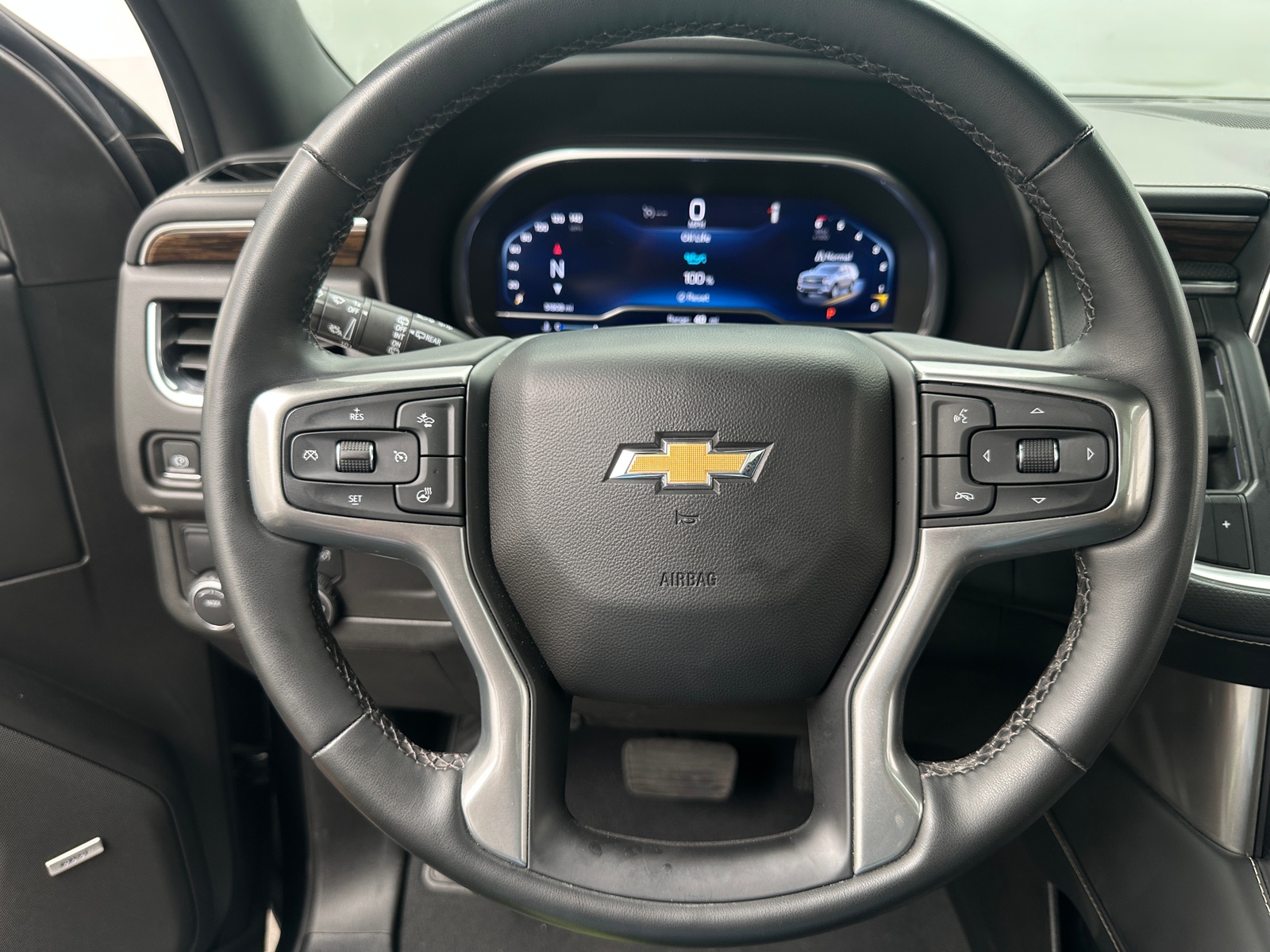 Thumbnail: 2023 Chevrolet Tahoe - 4