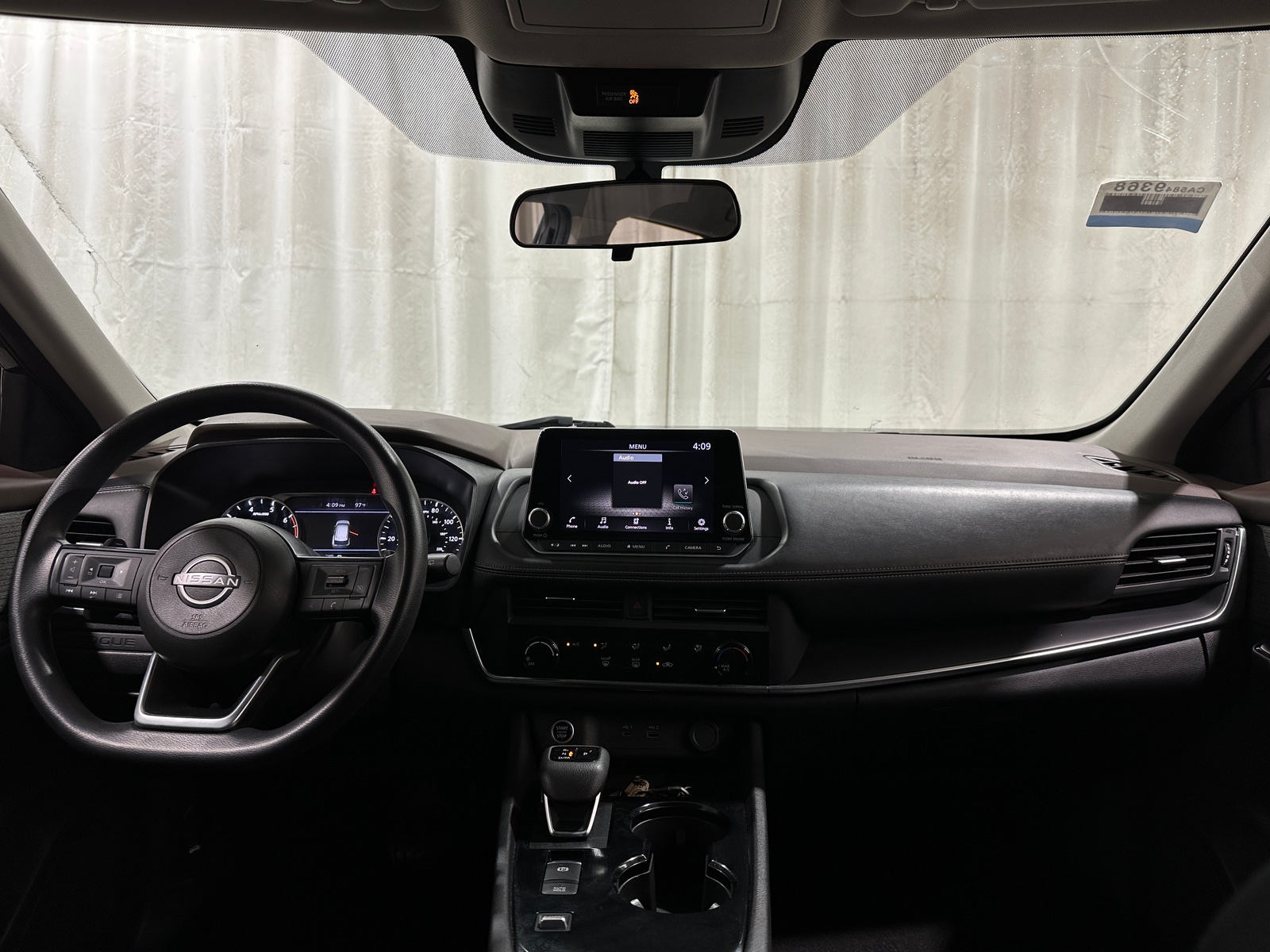 Thumbnail: 2023 Nissan Rogue - 3