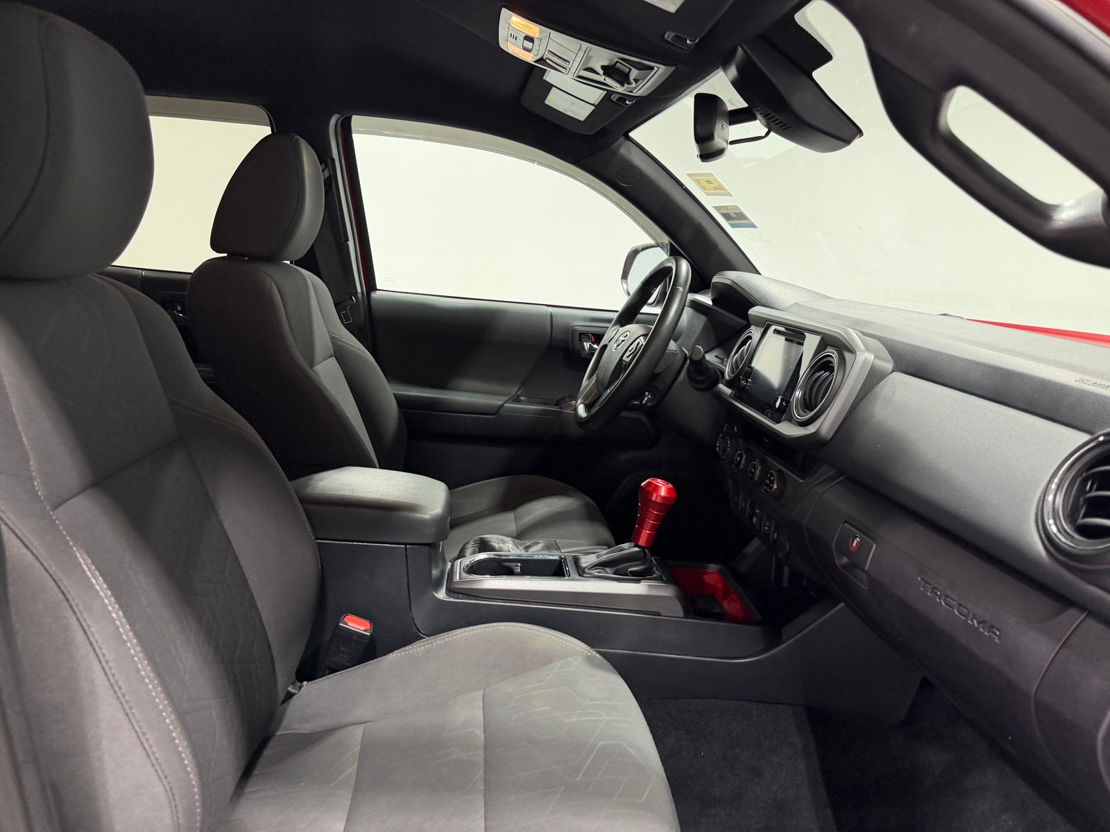 Thumbnail: 2018 Toyota Tacoma - 2