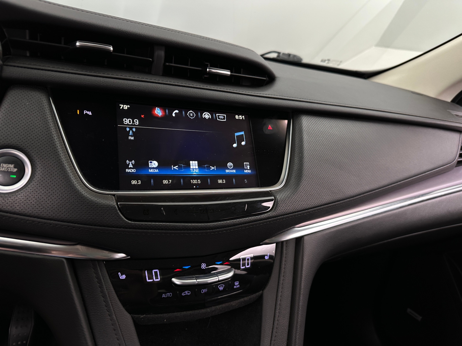 Thumbnail: 2019 Cadillac XT5 - 3
