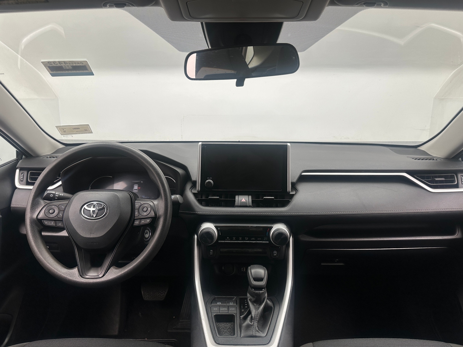 Thumbnail: 2025 Toyota RAV4 - 3
