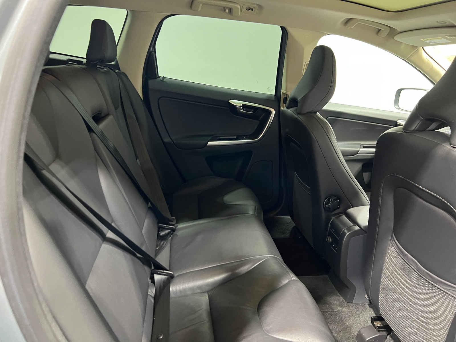 Thumbnail: 2013 Volvo XC60 - 5