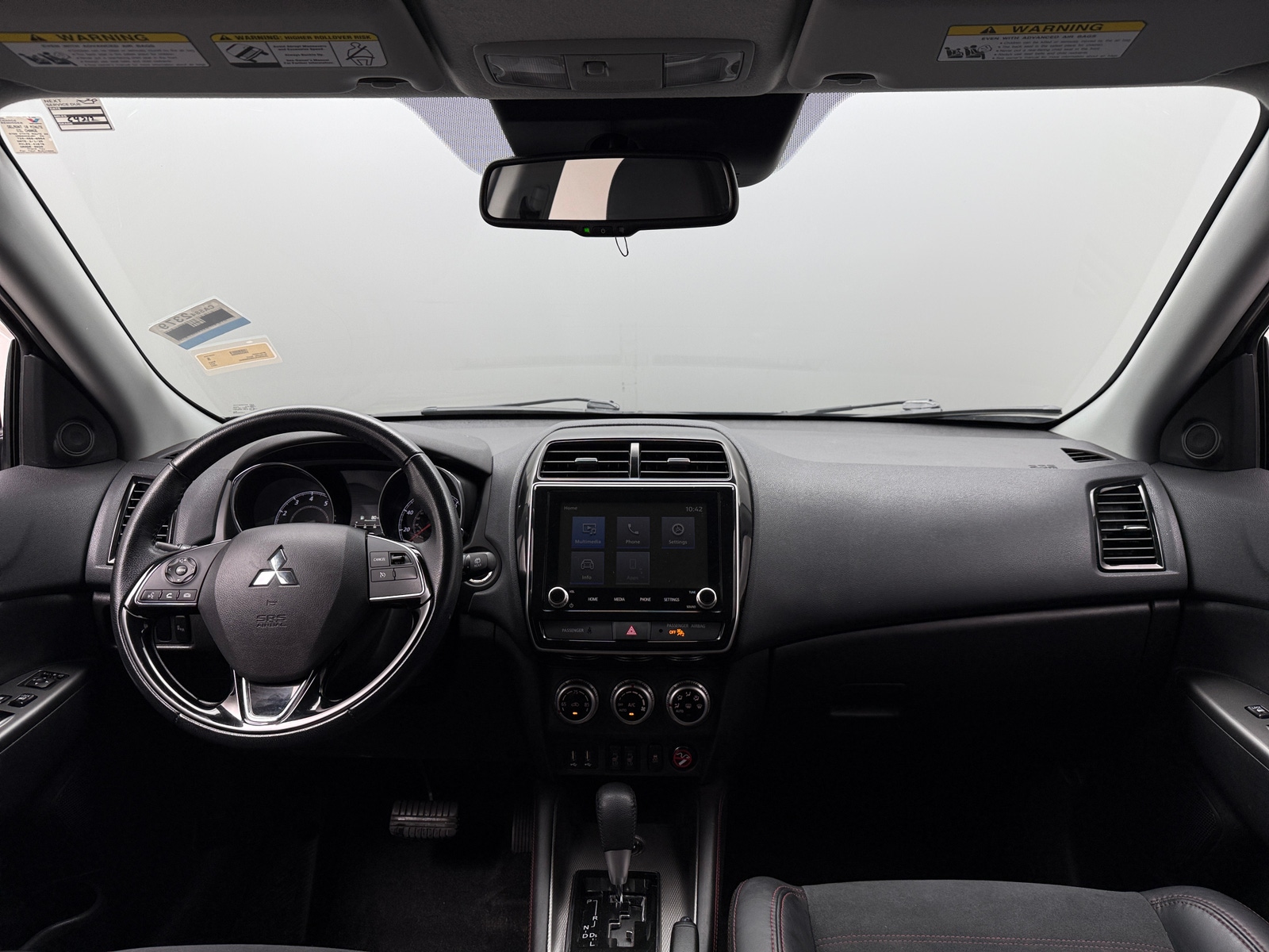 Thumbnail: 2022 Mitsubishi Outlander Sport - 3