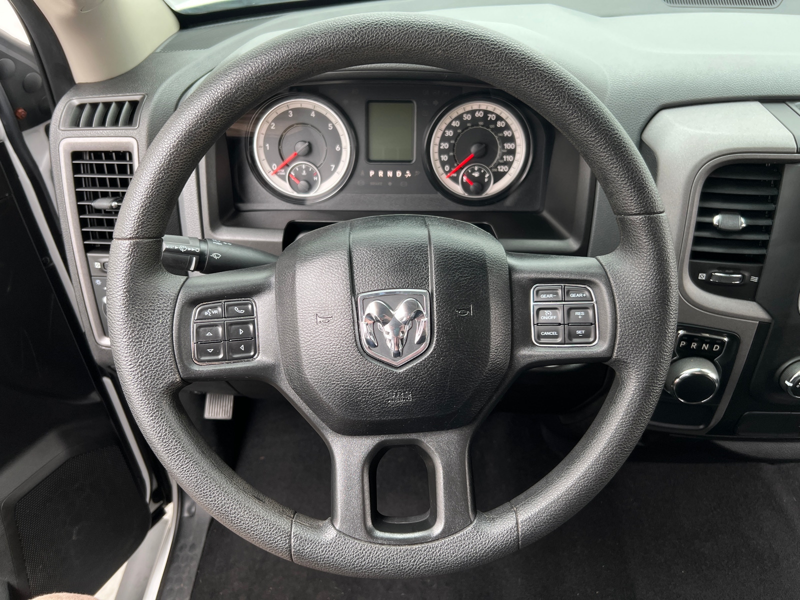Thumbnail: 2019 RAM 1500 Classic - 5