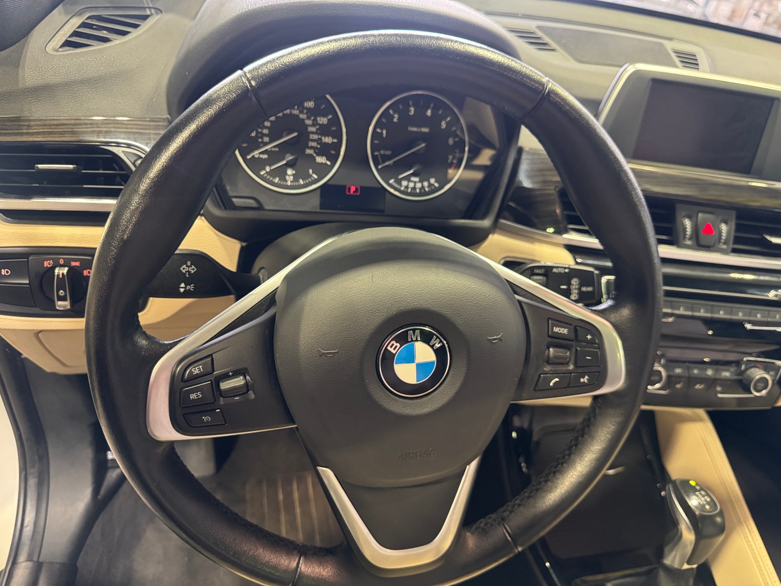 Thumbnail: 2016 BMW X1 - 4