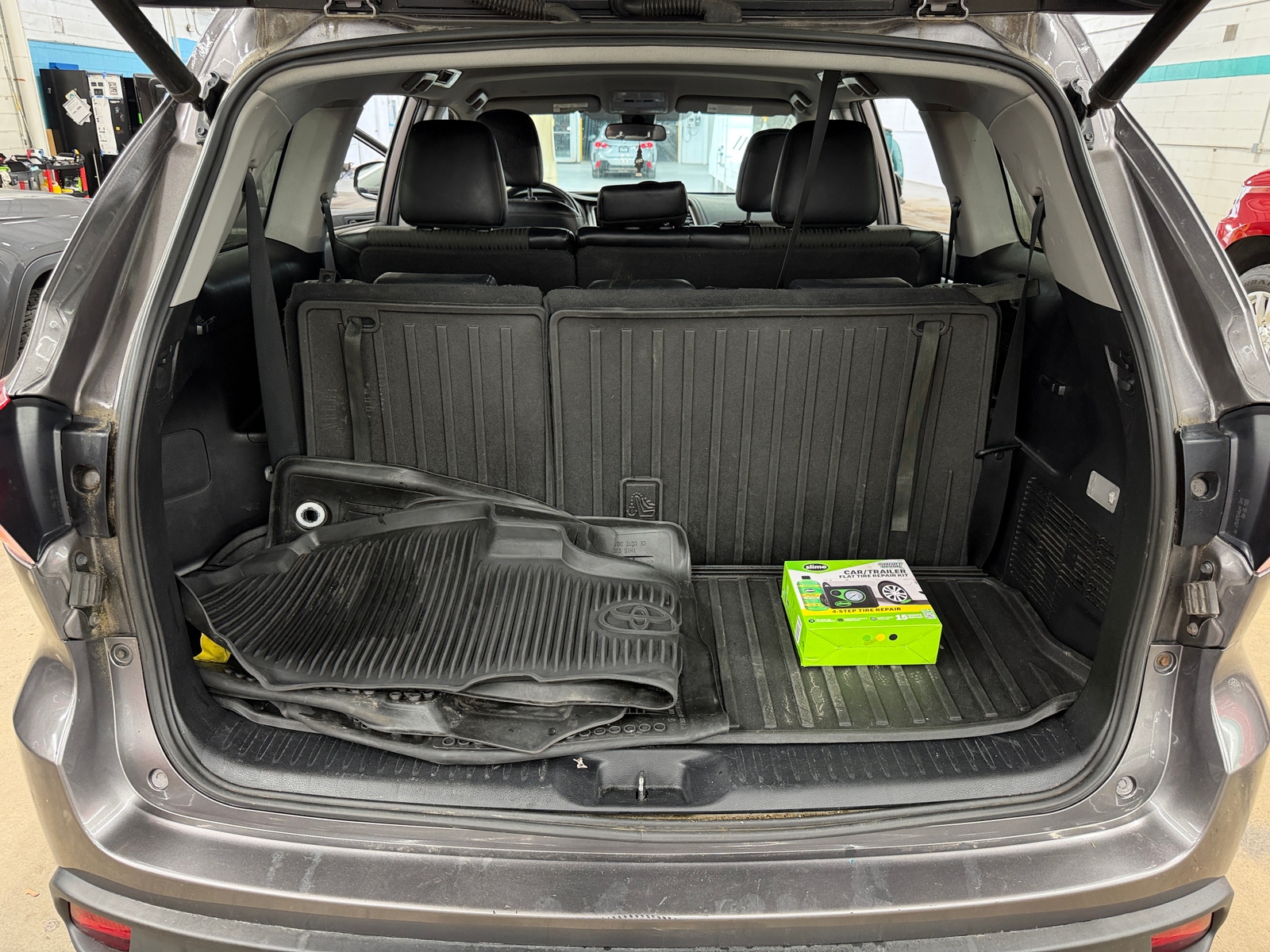 Thumbnail: 2019 Toyota Highlander - 7