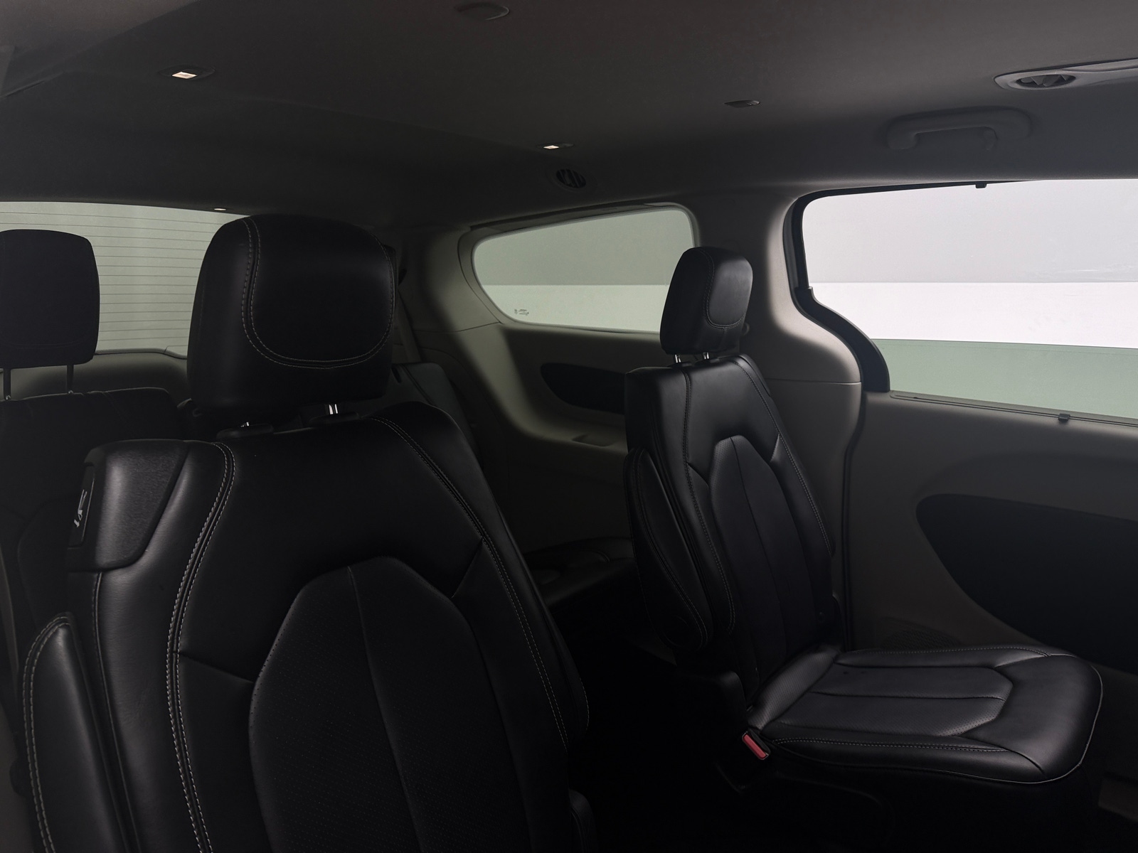Thumbnail: 2024 Chrysler Pacifica - 5