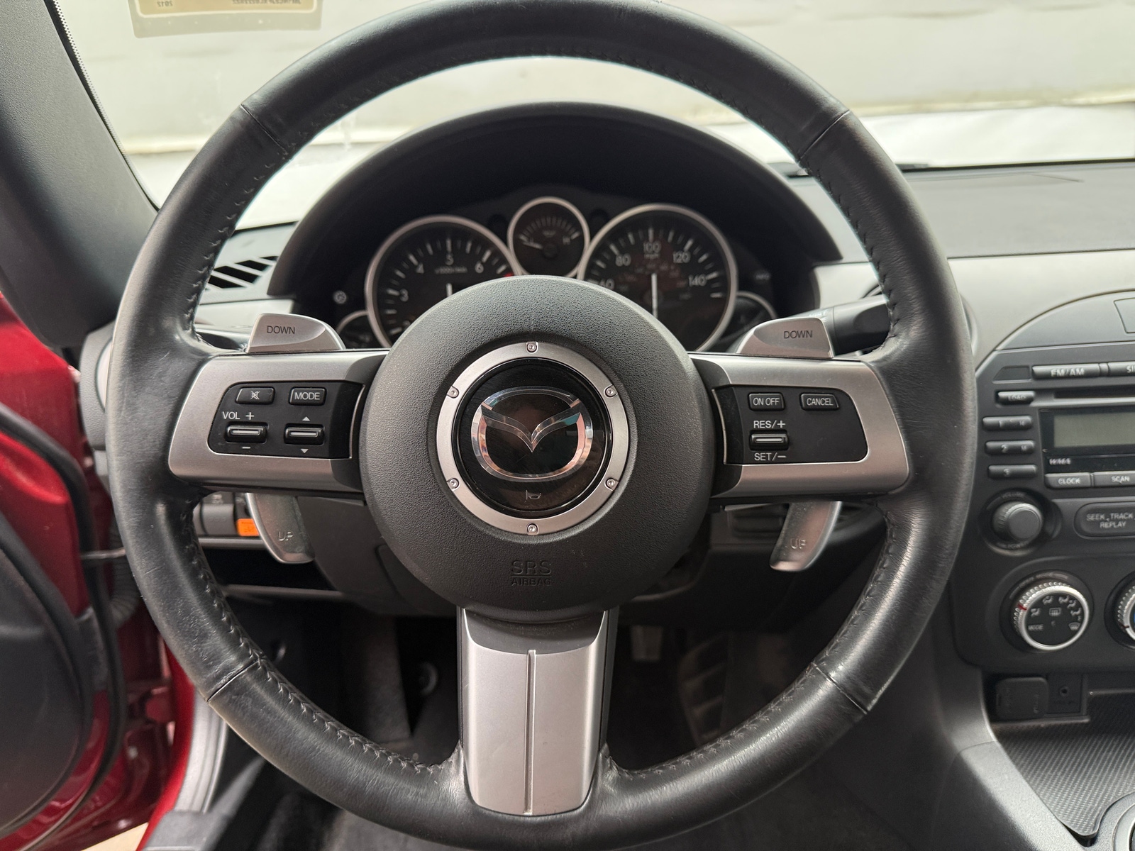 Thumbnail: 2012 Mazda MX-5 Miata - 4