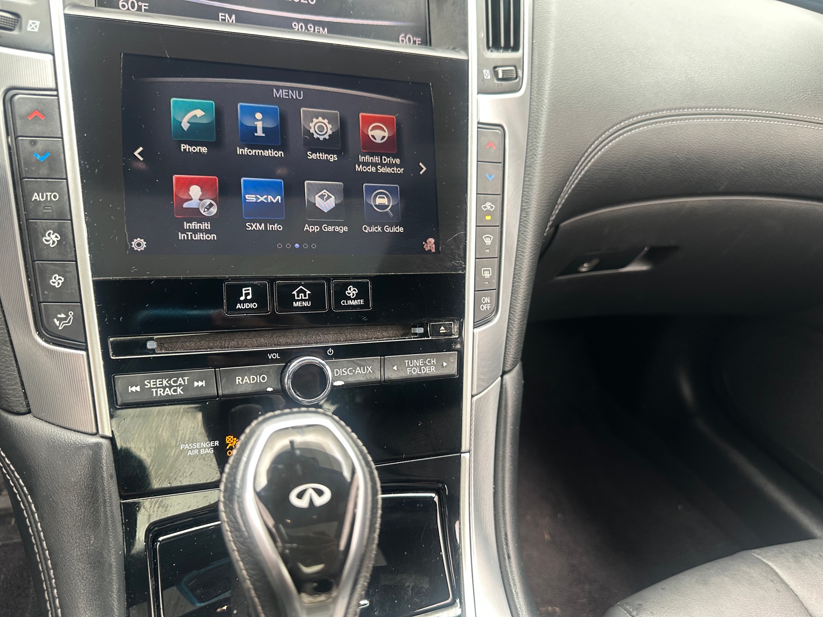 Thumbnail: 2017 INFINITI Q60 - 2