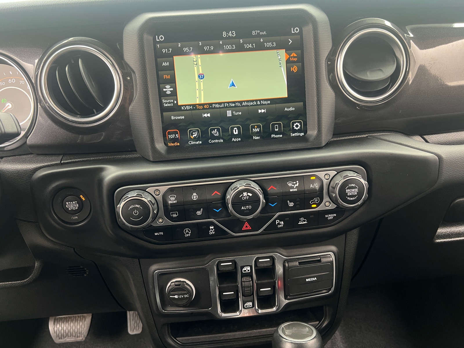 Thumbnail: 2021 Jeep Wrangler - 3