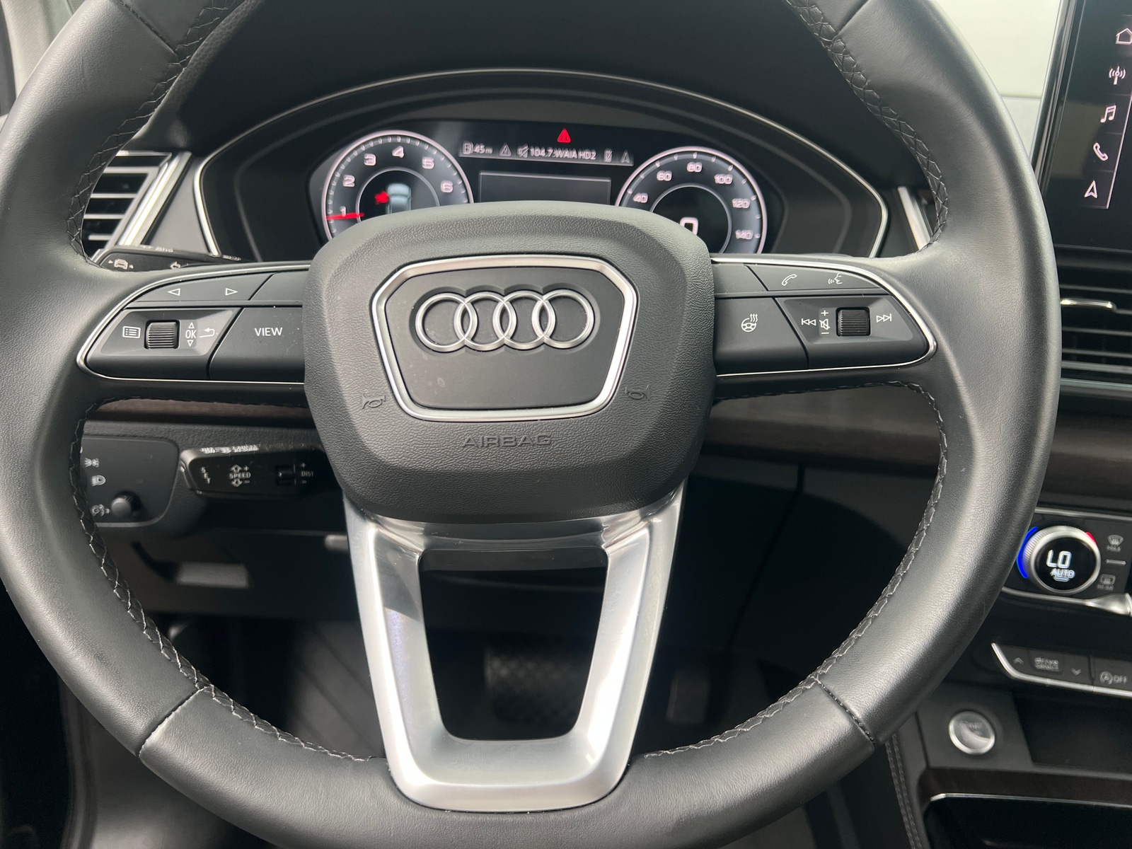 Thumbnail: 2023 Audi Q5 - 5
