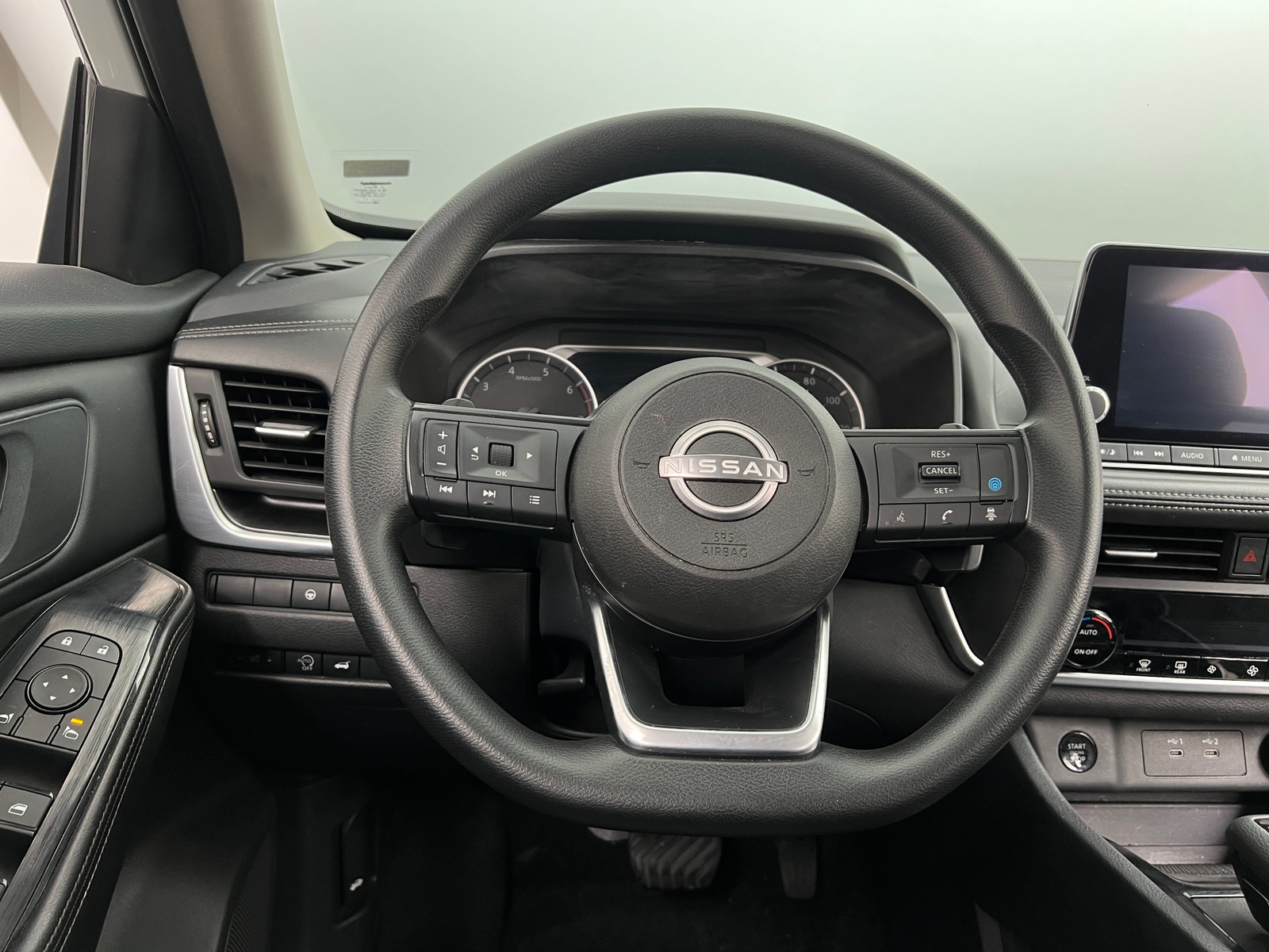 Thumbnail: 2024 Nissan Rogue - 5