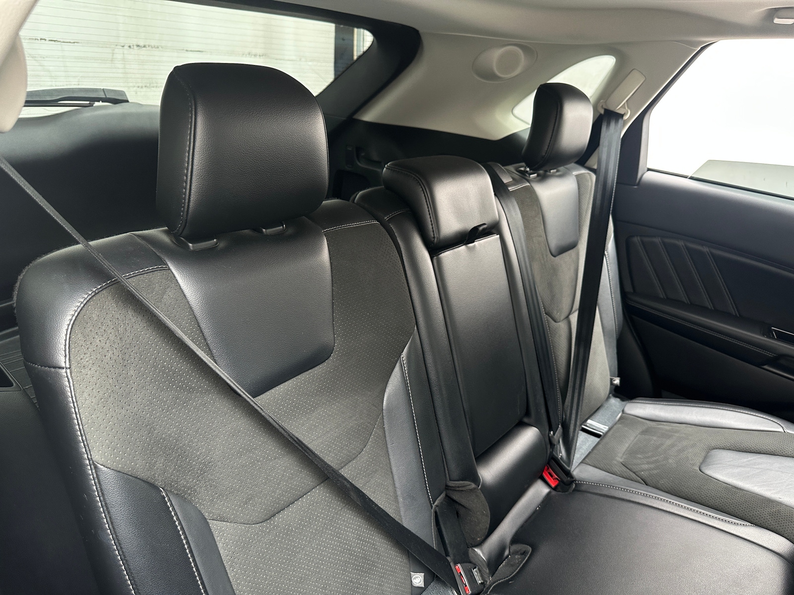 Thumbnail: 2017 Ford Edge - 5