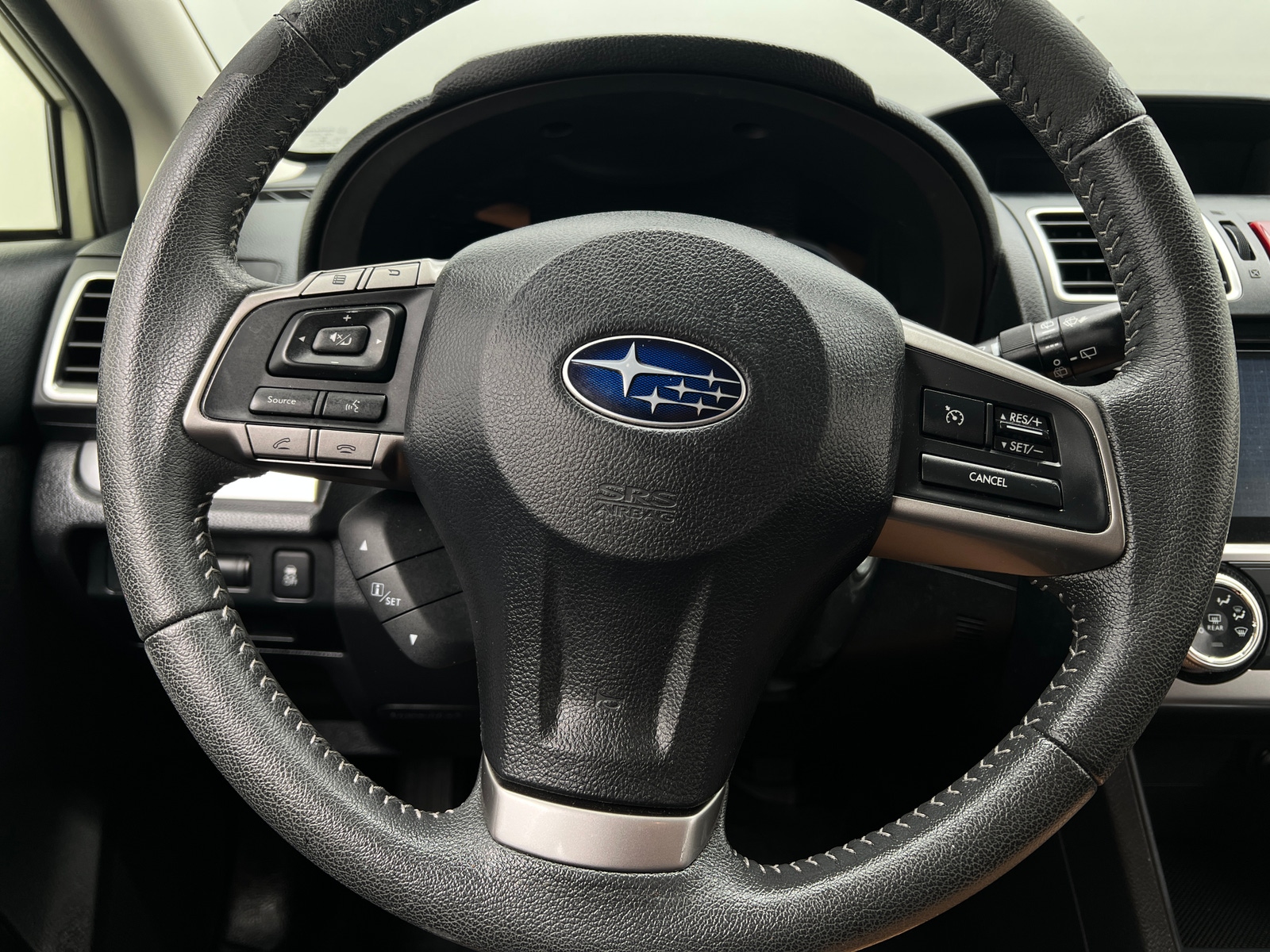 Thumbnail: 2015 Subaru XV Crosstrek - 4