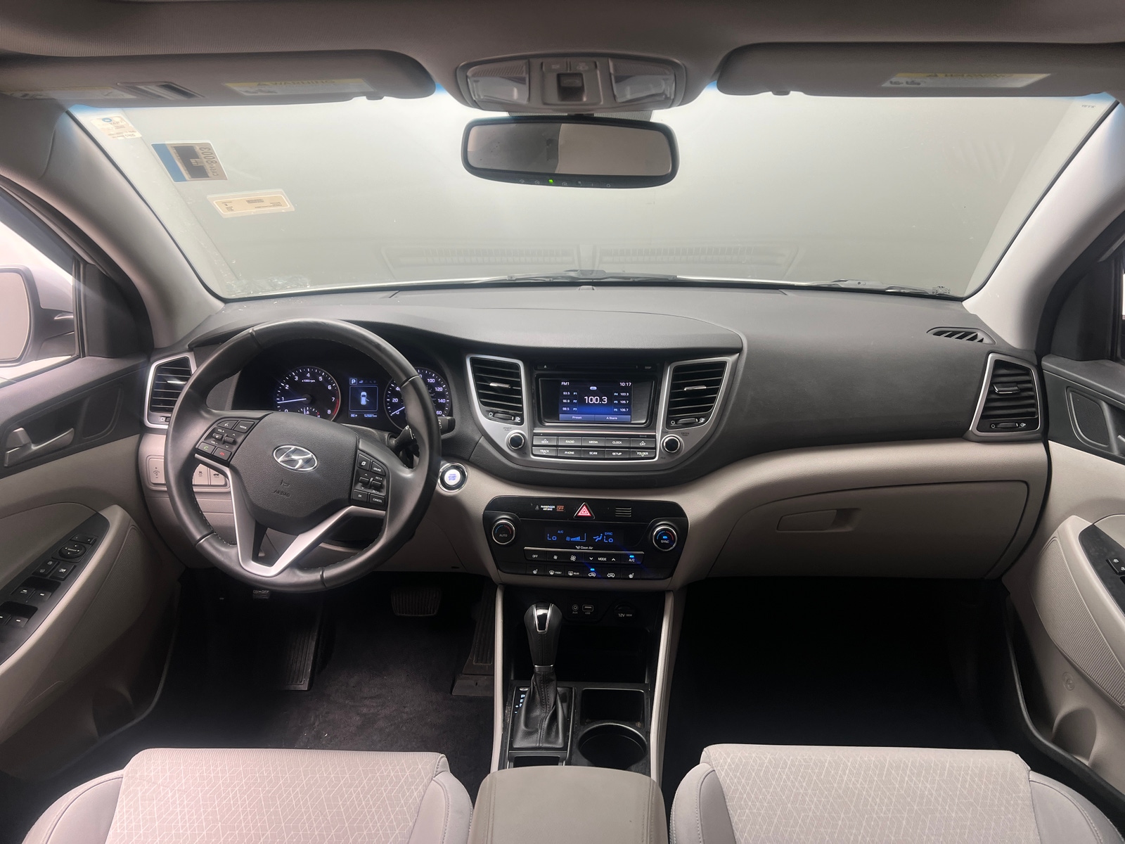 Thumbnail: 2017 Hyundai Tucson - 3