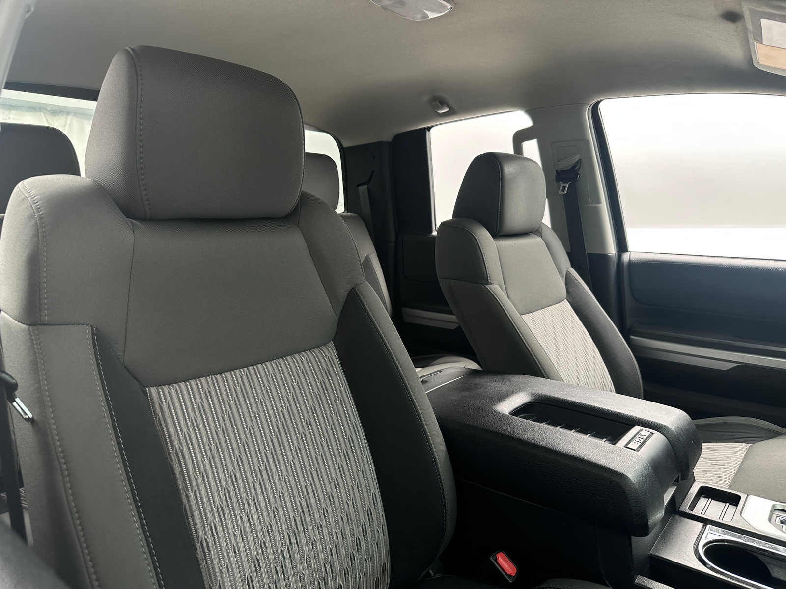 Thumbnail: 2017 Toyota Tundra - 2
