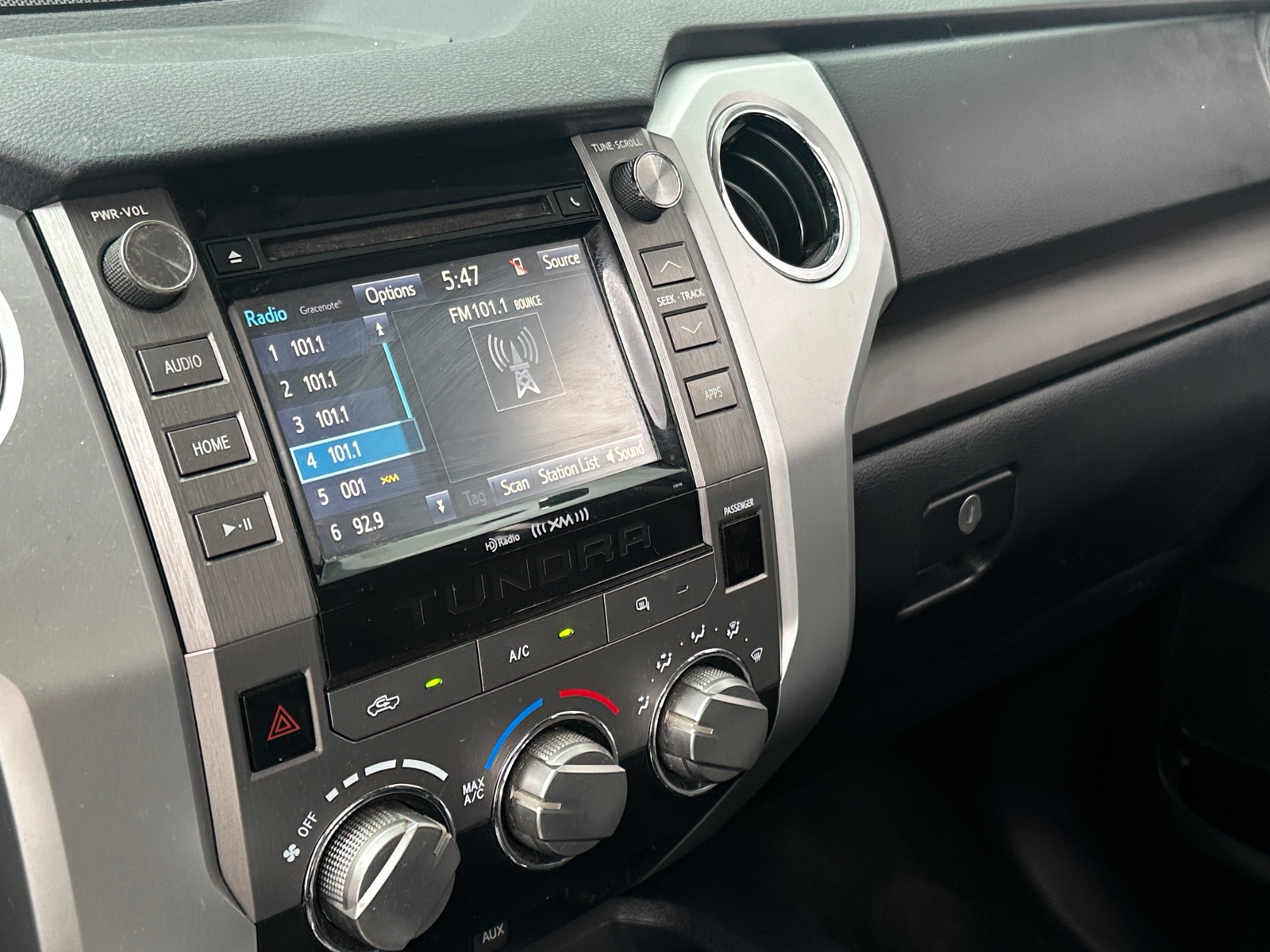 Thumbnail: 2017 Toyota Tundra - 4
