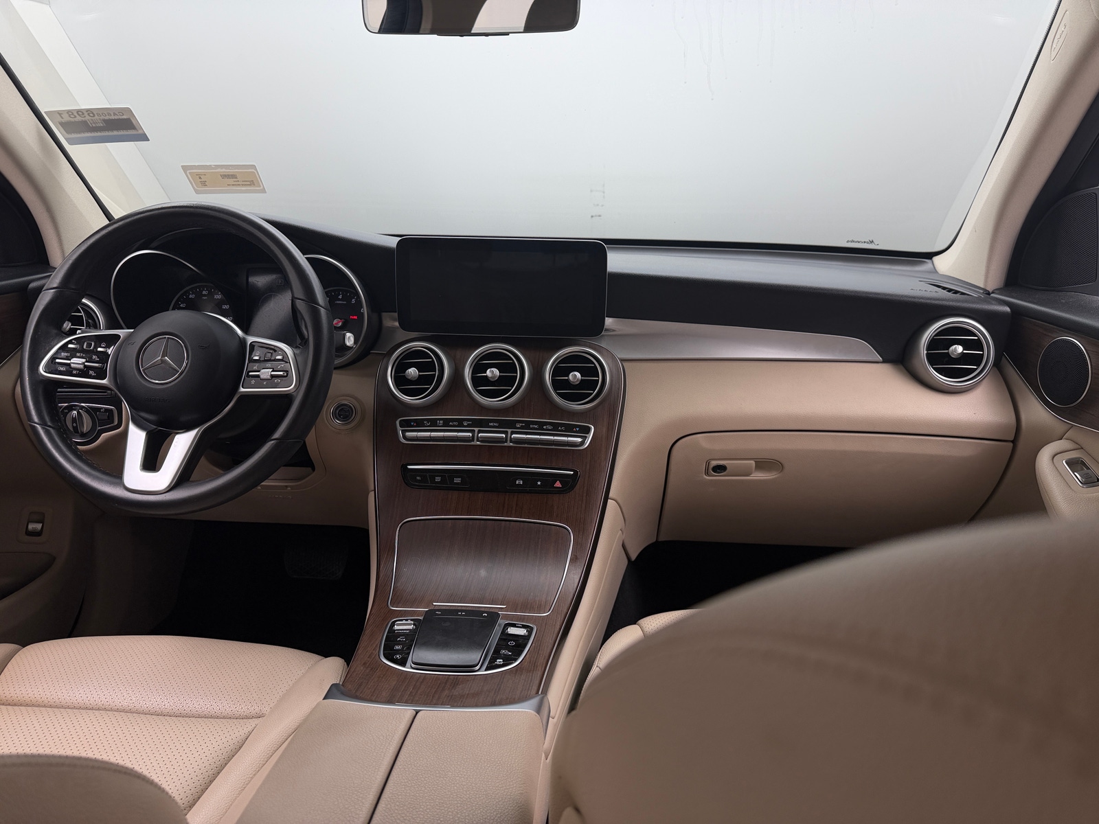 Thumbnail: 2021 Mercedes-Benz GLC - 2