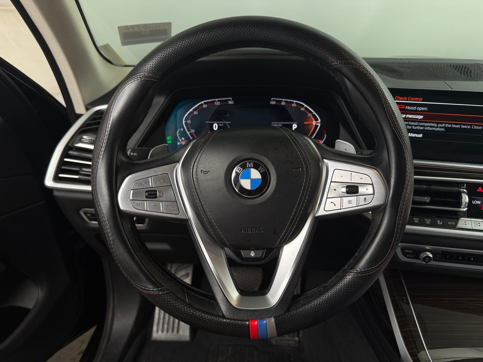 Thumbnail: 2021 BMW X7 - 4