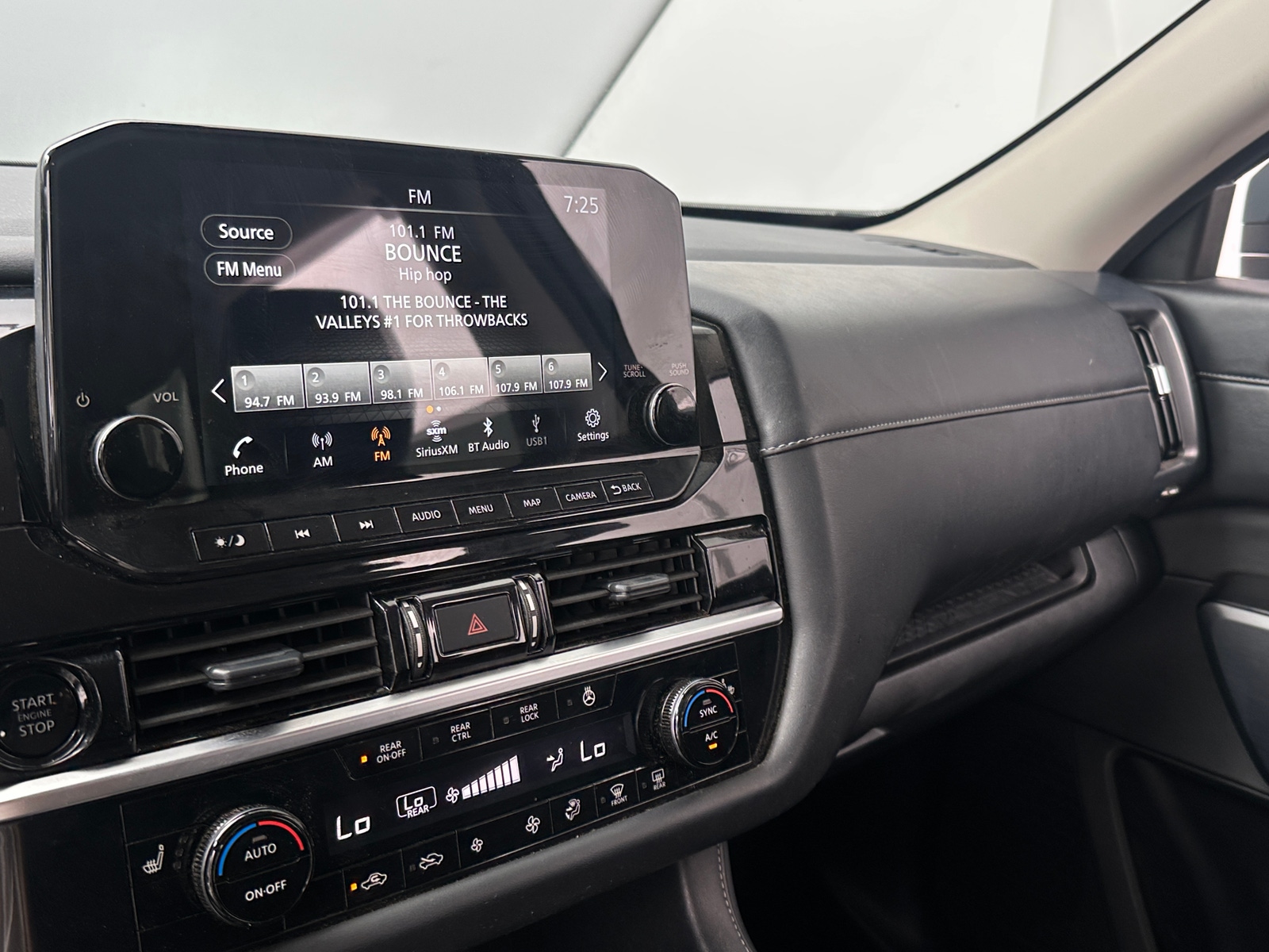 Thumbnail: 2025 Nissan Pathfinder - 3