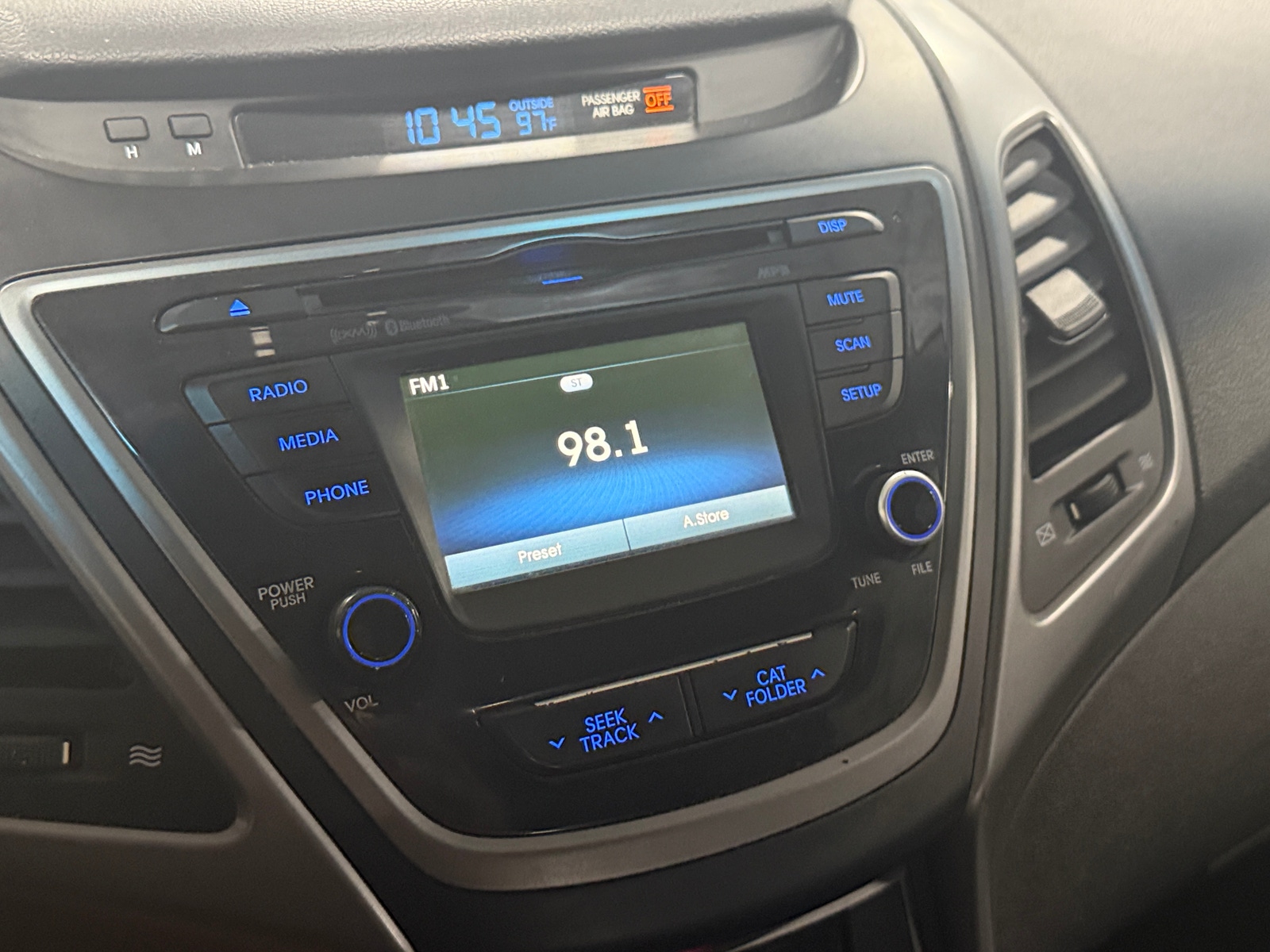 Thumbnail: 2014 Hyundai Elantra - 3