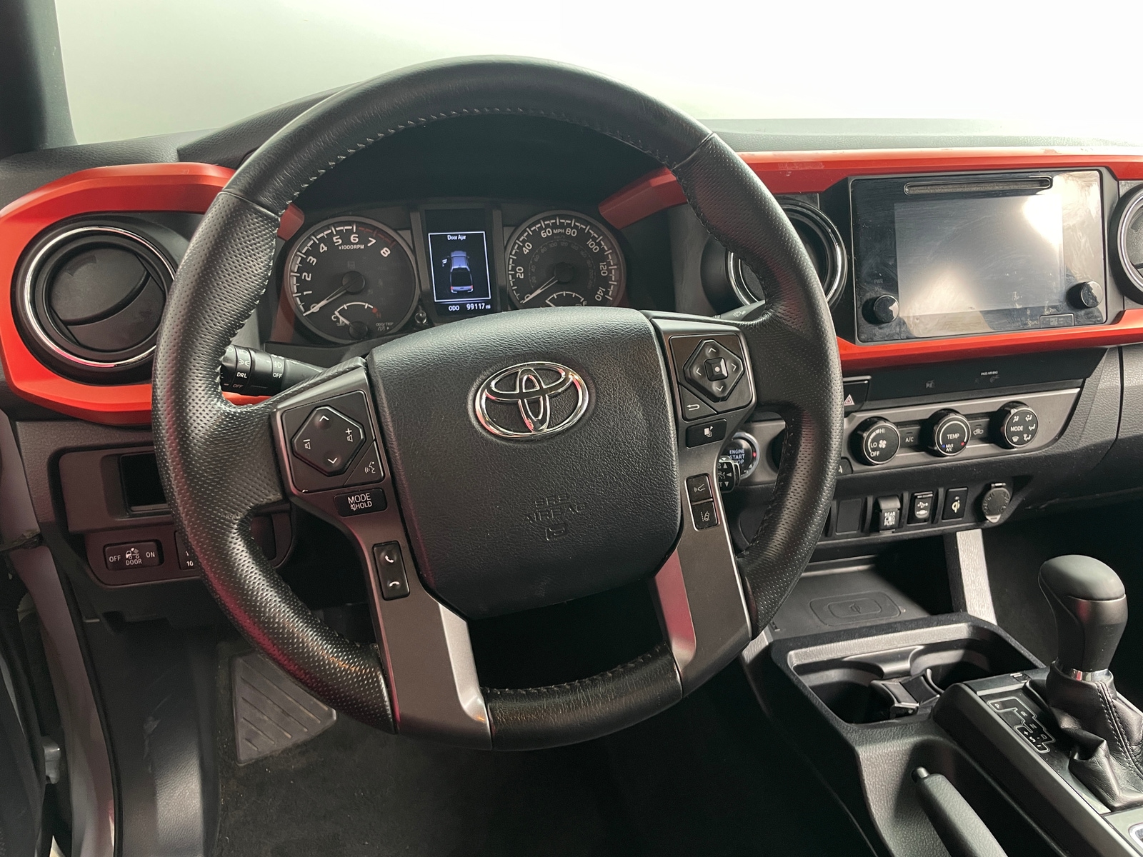 Thumbnail: 2019 Toyota Tacoma - 5