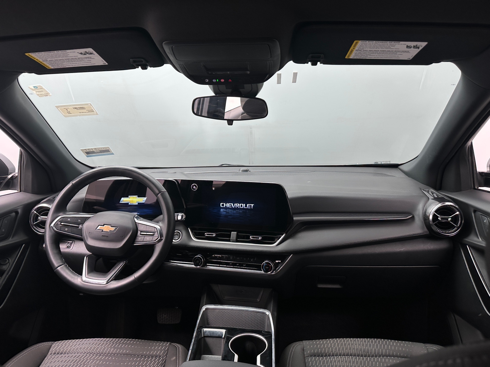 Thumbnail: 2025 Chevrolet Equinox - 3