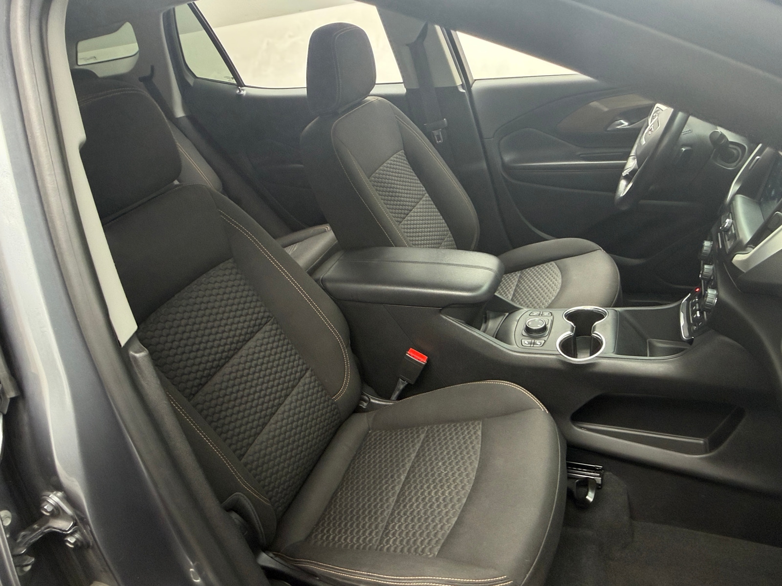 Thumbnail: 2018 GMC Terrain - 2