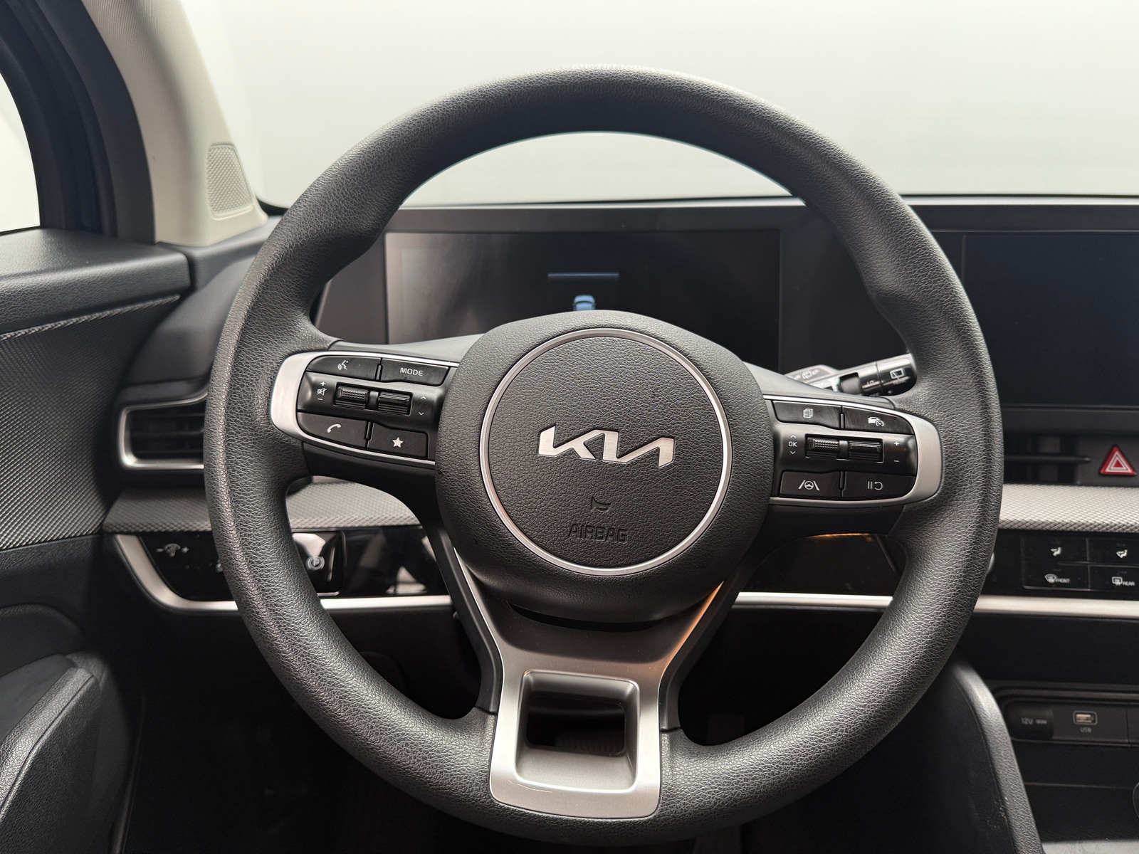 Thumbnail: 2025 Kia Sportage - 5
