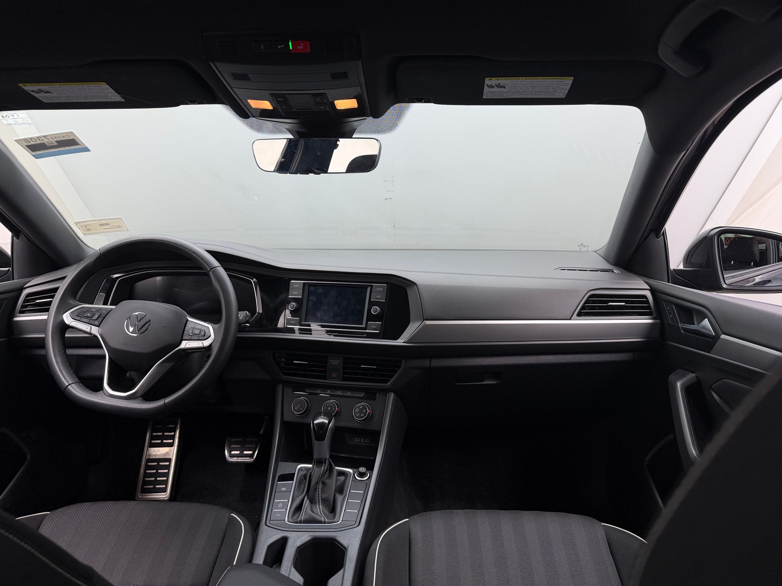 Thumbnail: 2023 Volkswagen Jetta - 3