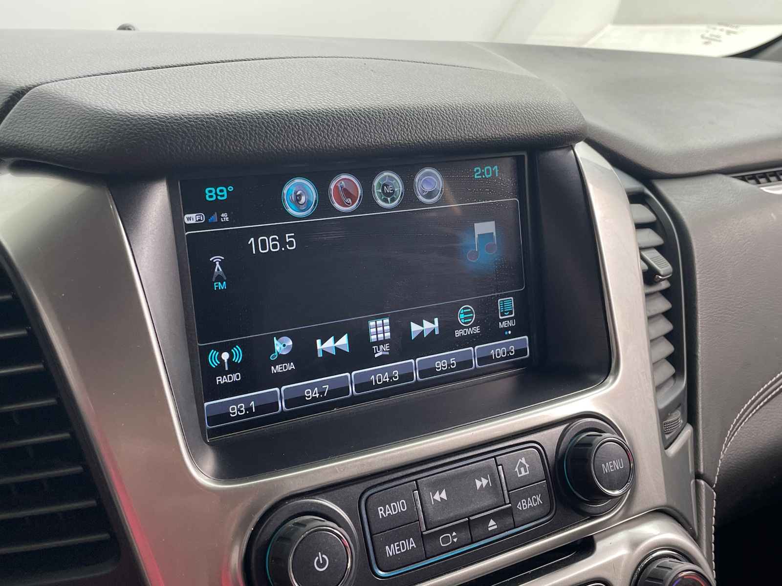 Thumbnail: 2019 Chevrolet Tahoe - 4