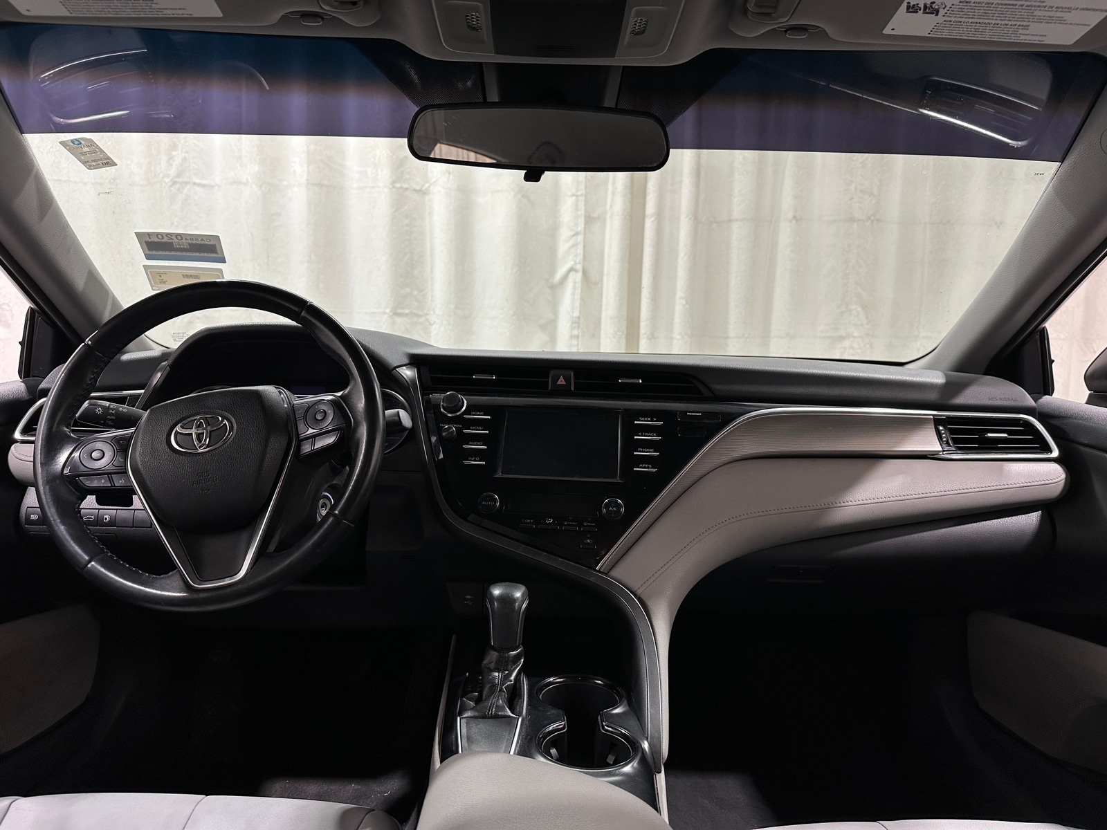 Thumbnail: 2018 Toyota Camry - 3