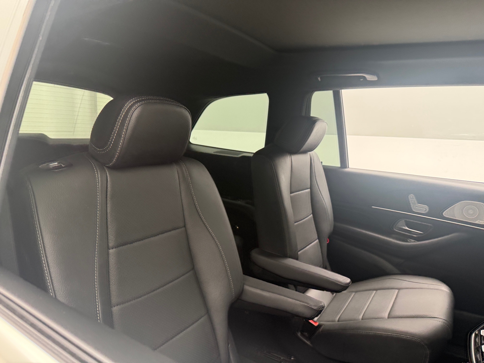 Thumbnail: 2025 Mercedes-Benz GLS - 5