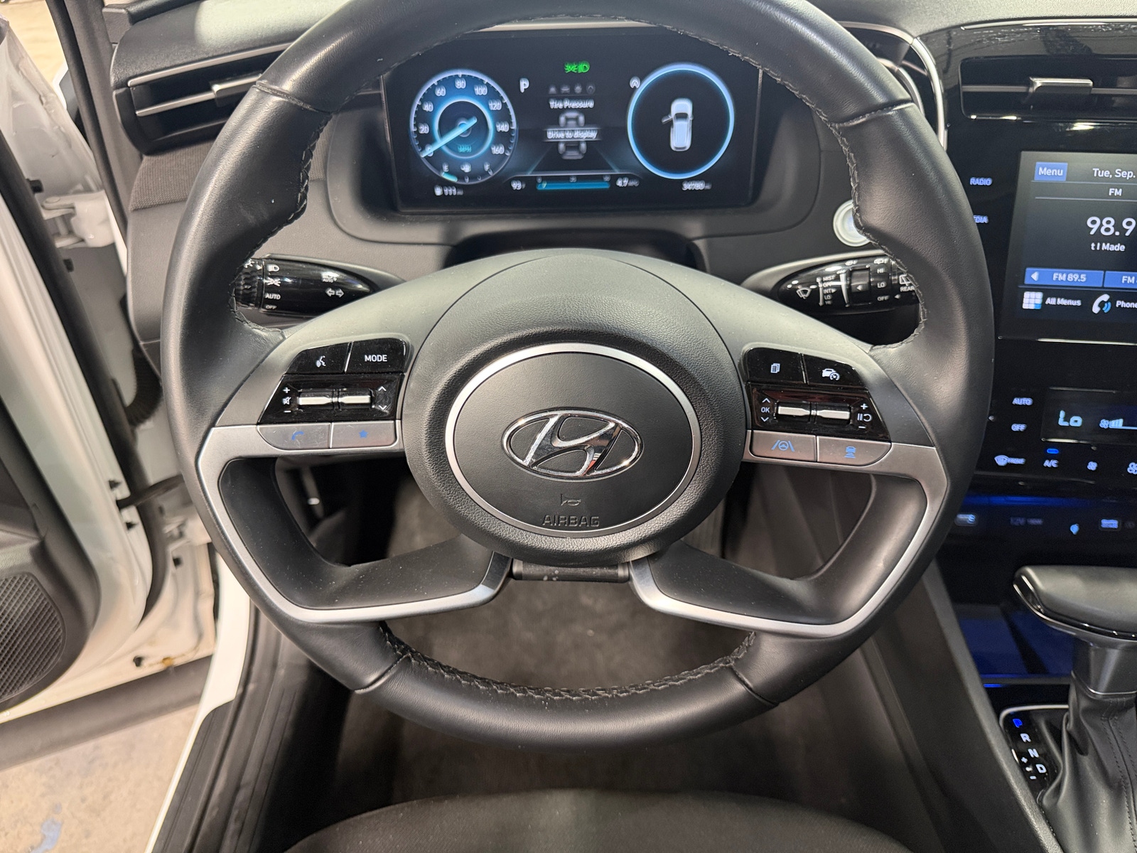 Thumbnail: 2022 Hyundai Tucson - 5