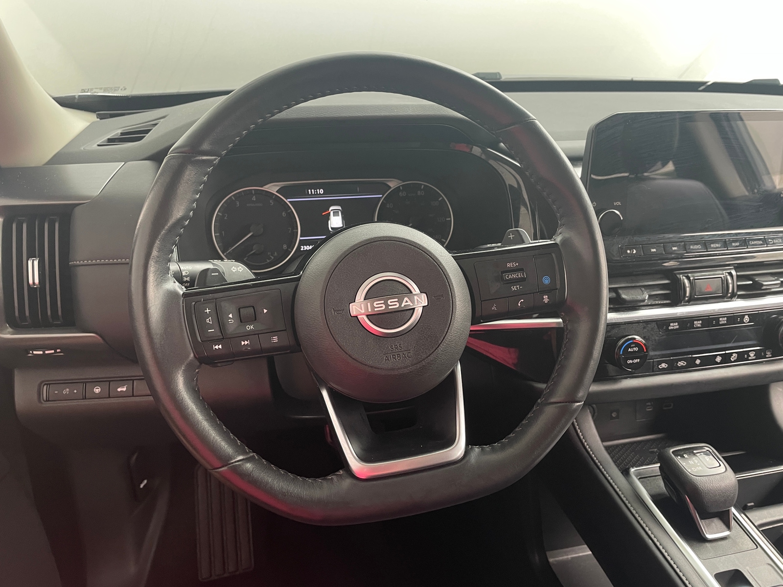 Thumbnail: 2023 Nissan Pathfinder - 4