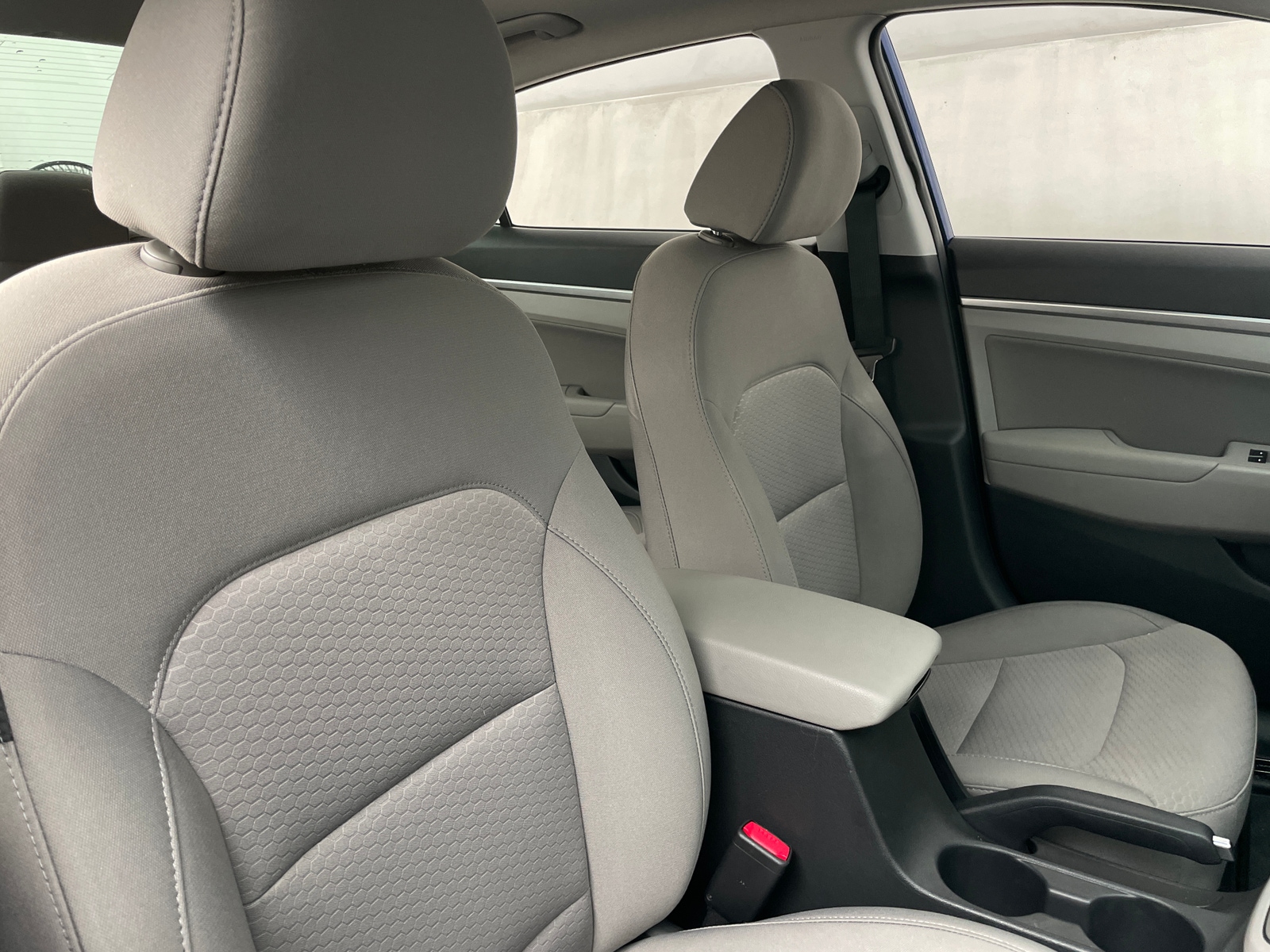 Thumbnail: 2020 Hyundai Elantra - 2
