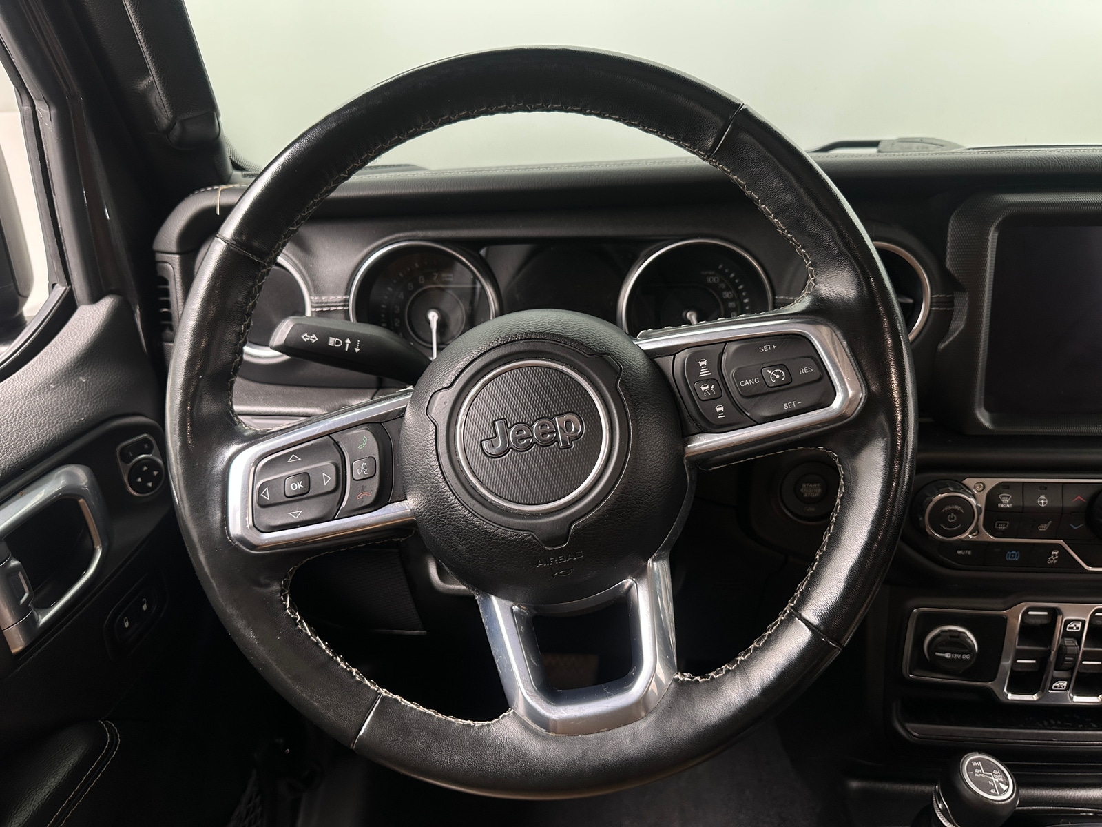 Thumbnail: 2023 Jeep Wrangler - 4